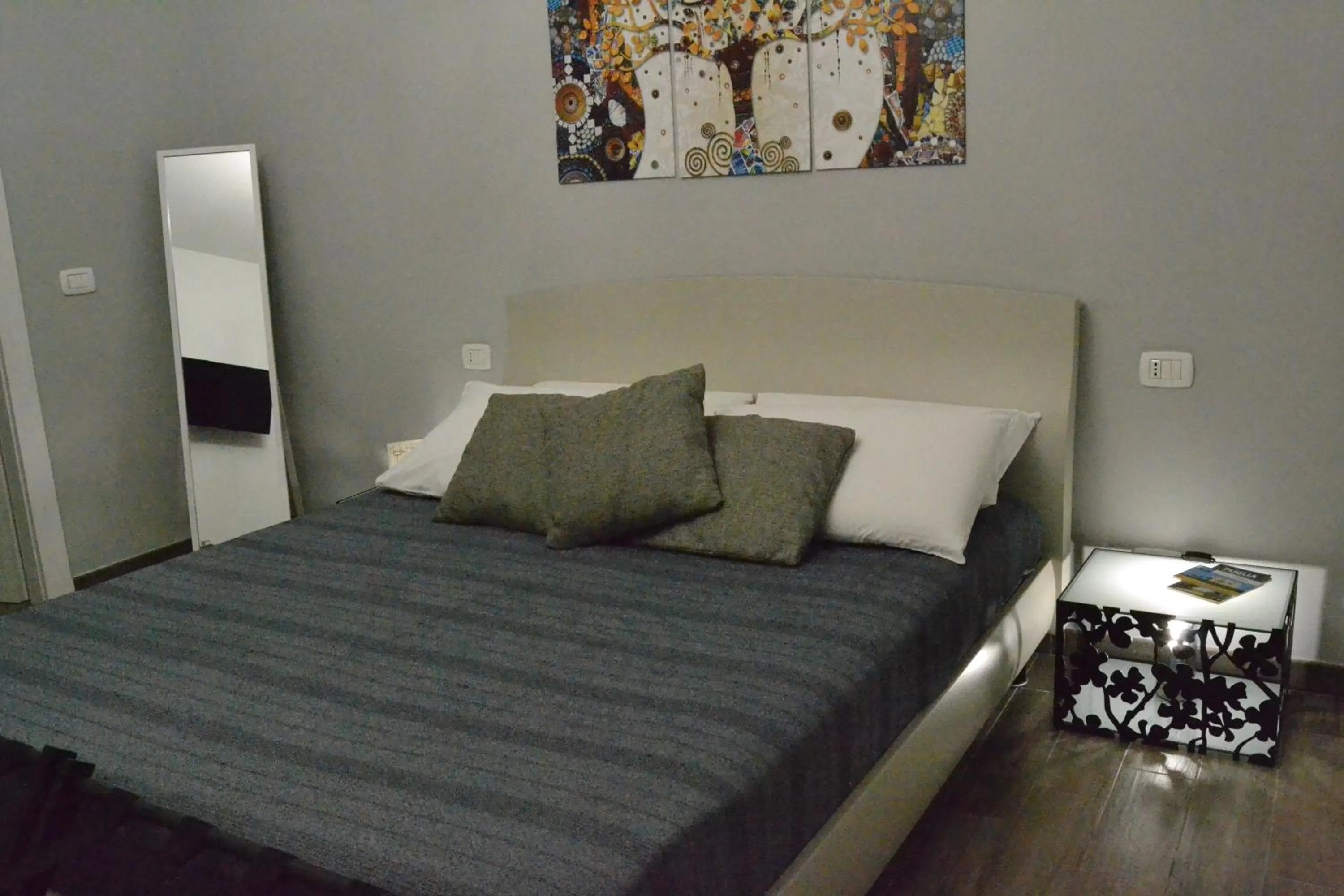 Bed in Karina's Rooms