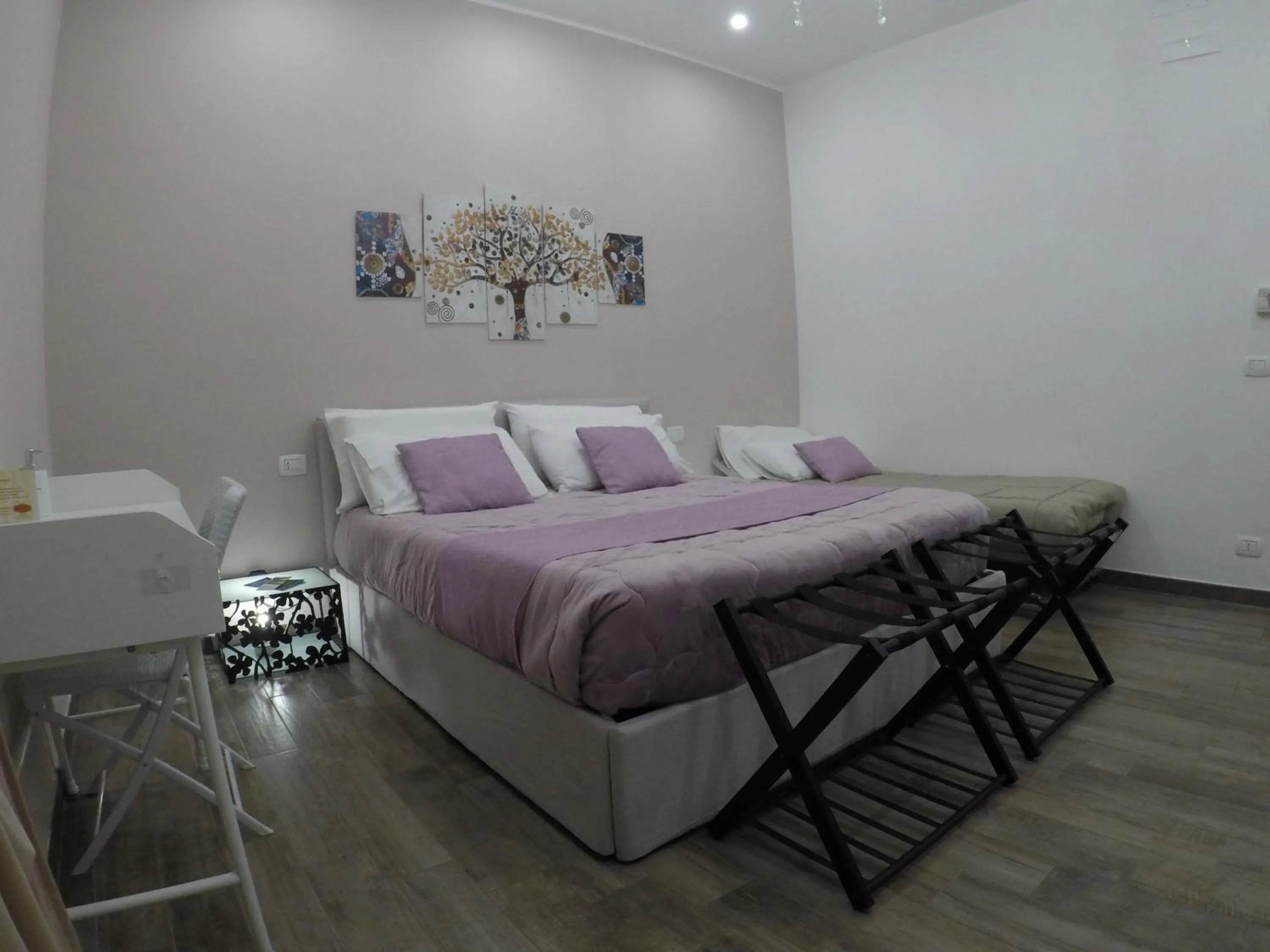 Bed in Karina's Rooms