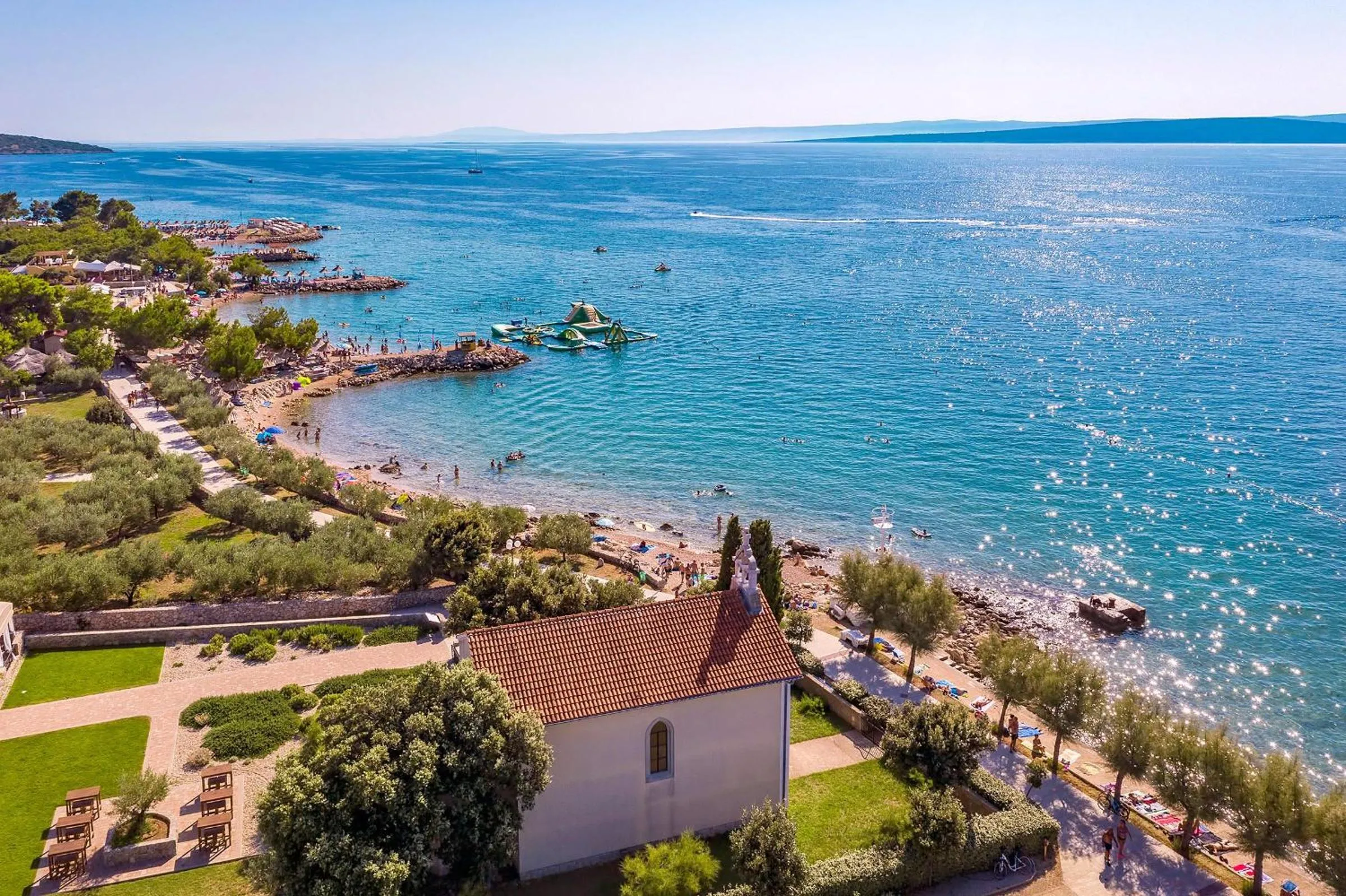Luxury apartment Marco Polo with a private swimming pool with salt sea water