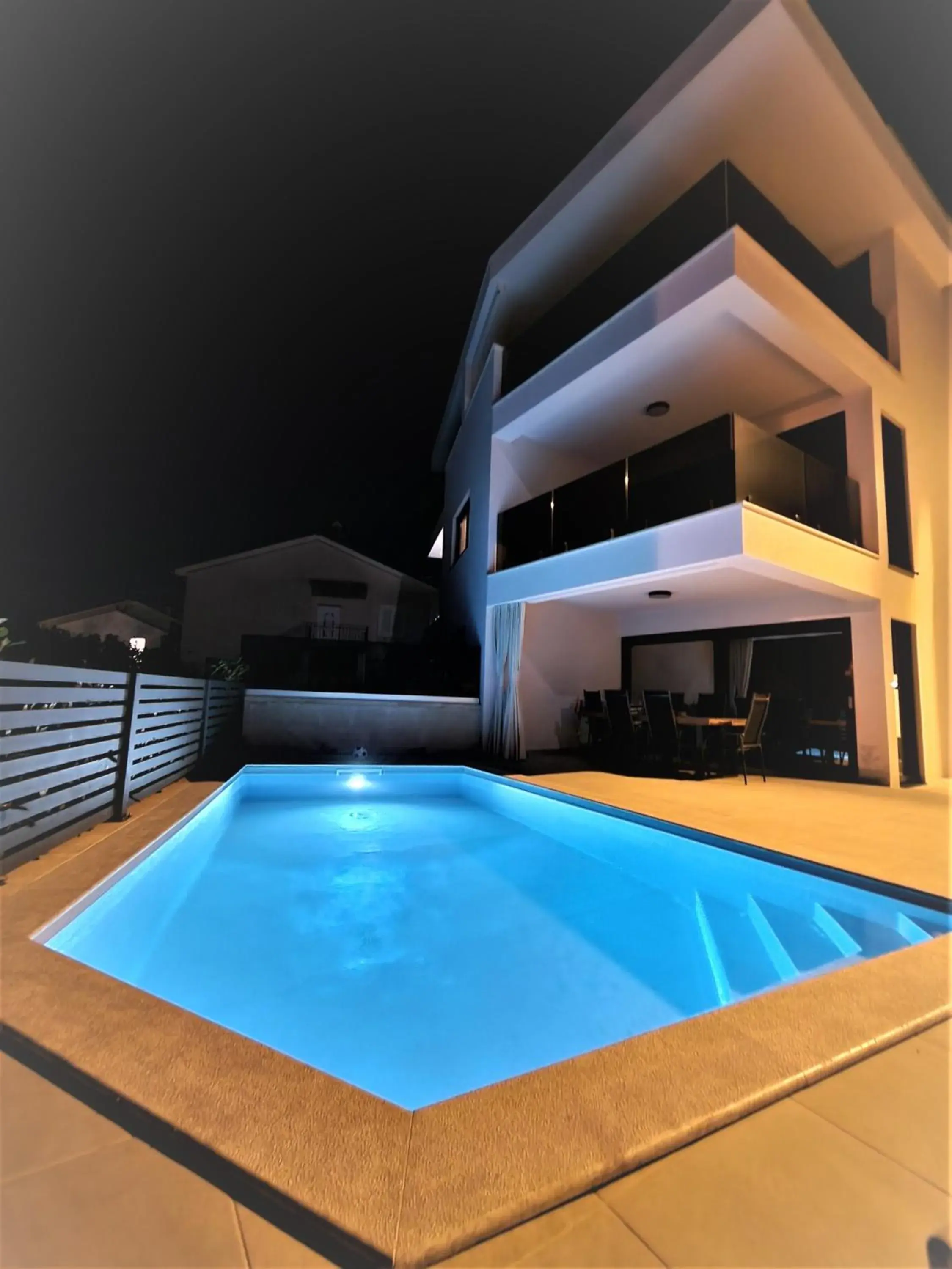 Luxury apartment Marco Polo with a private swimming pool with salt sea water Luxury apartment Marco Polo with a private swimming pool with salt sea water