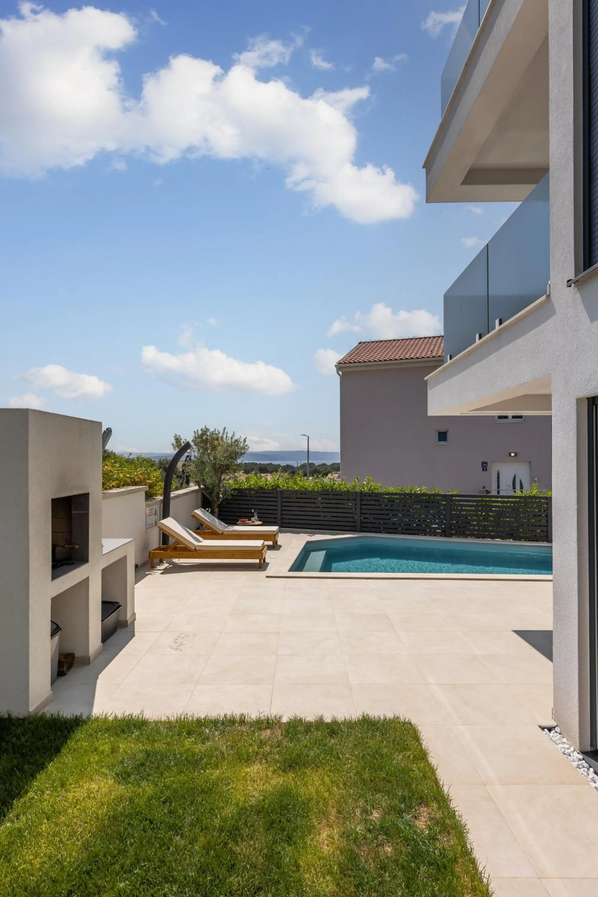 Luxury apartment Marco Polo with a private swimming pool with salt sea water