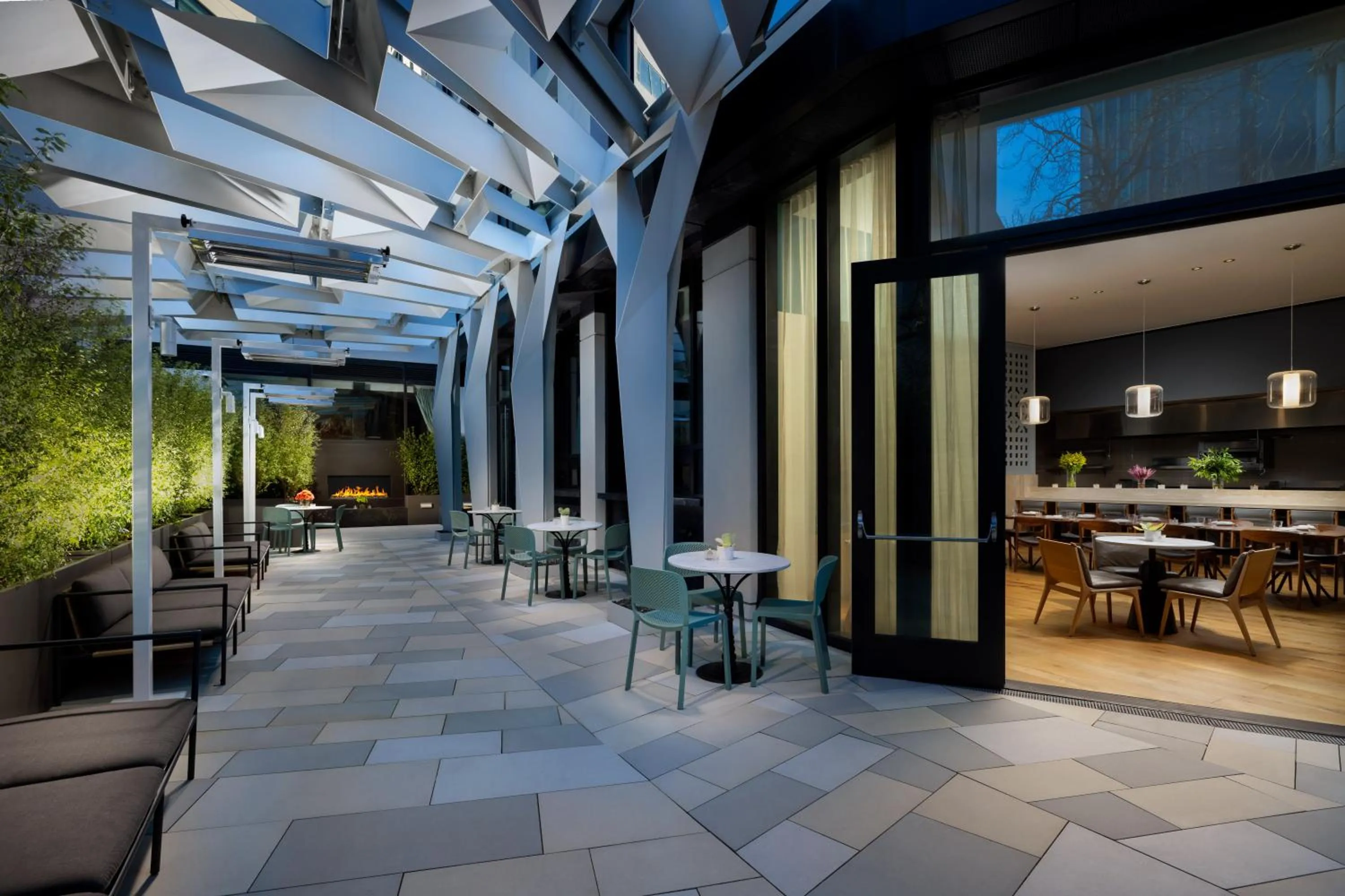 Balcony/Terrace in Timbri Hotel San Francisco, Curio Collection by Hilton