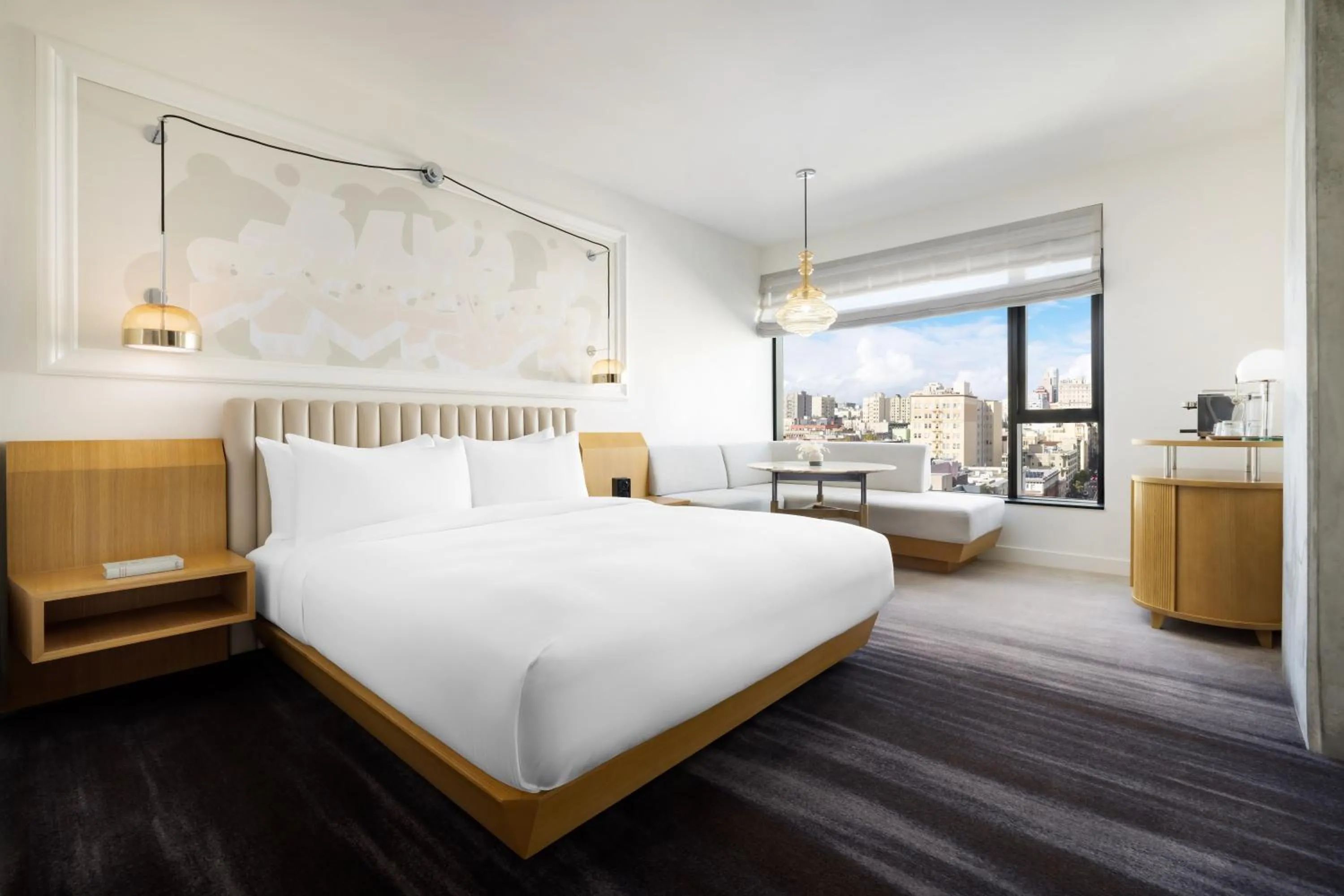 Bedroom, Bed in Timbri Hotel San Francisco, Curio Collection by Hilton