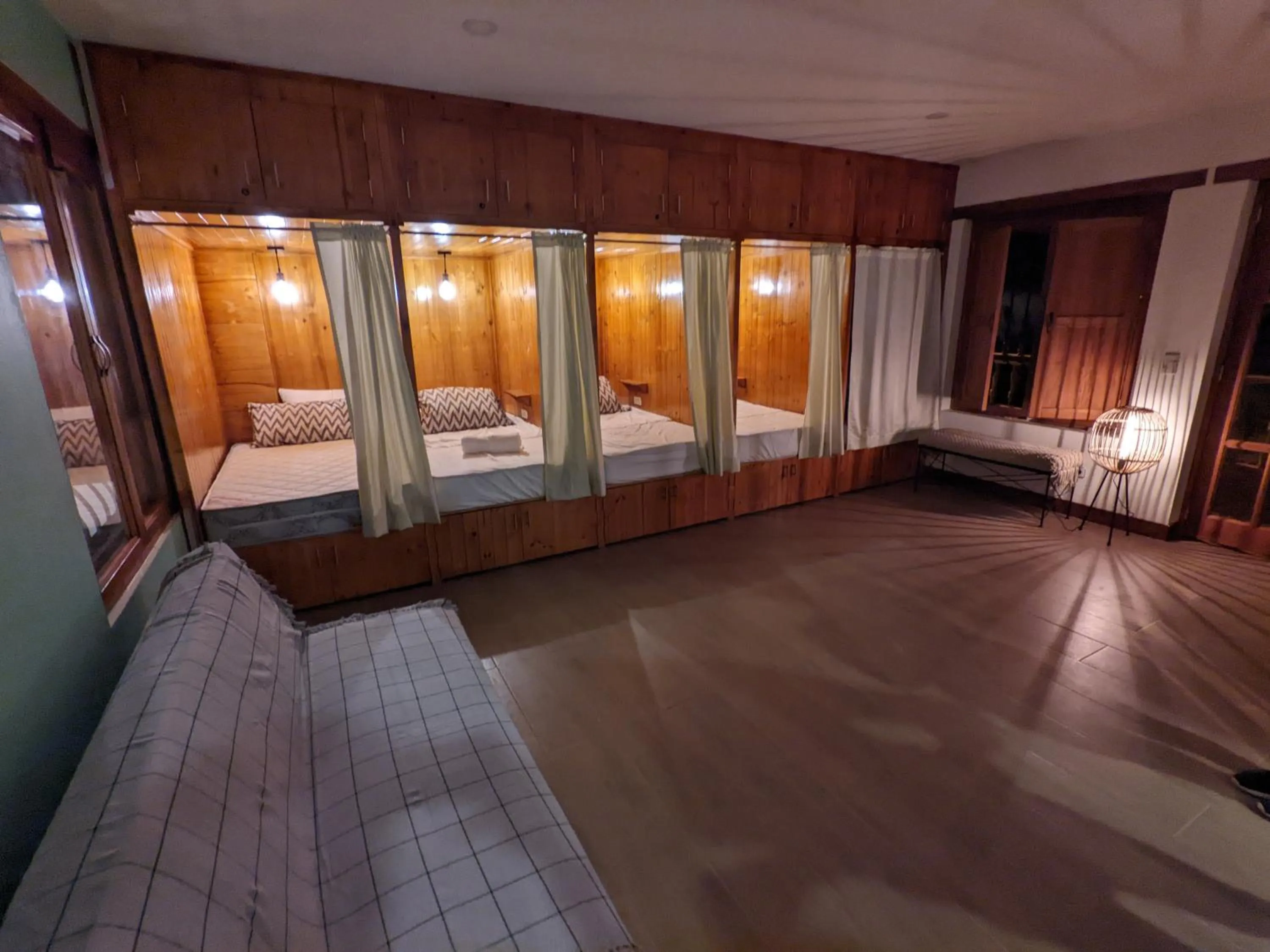 Bedroom in OFF HOSTEL