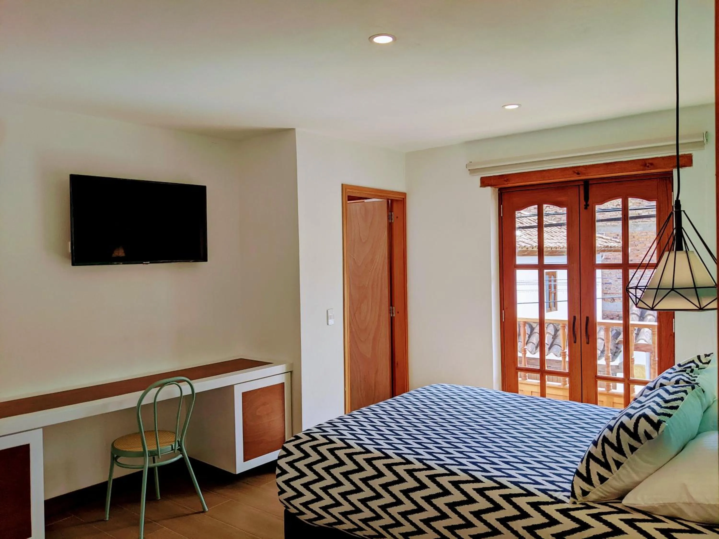 TV and multimedia, Bed in OFF HOSTEL