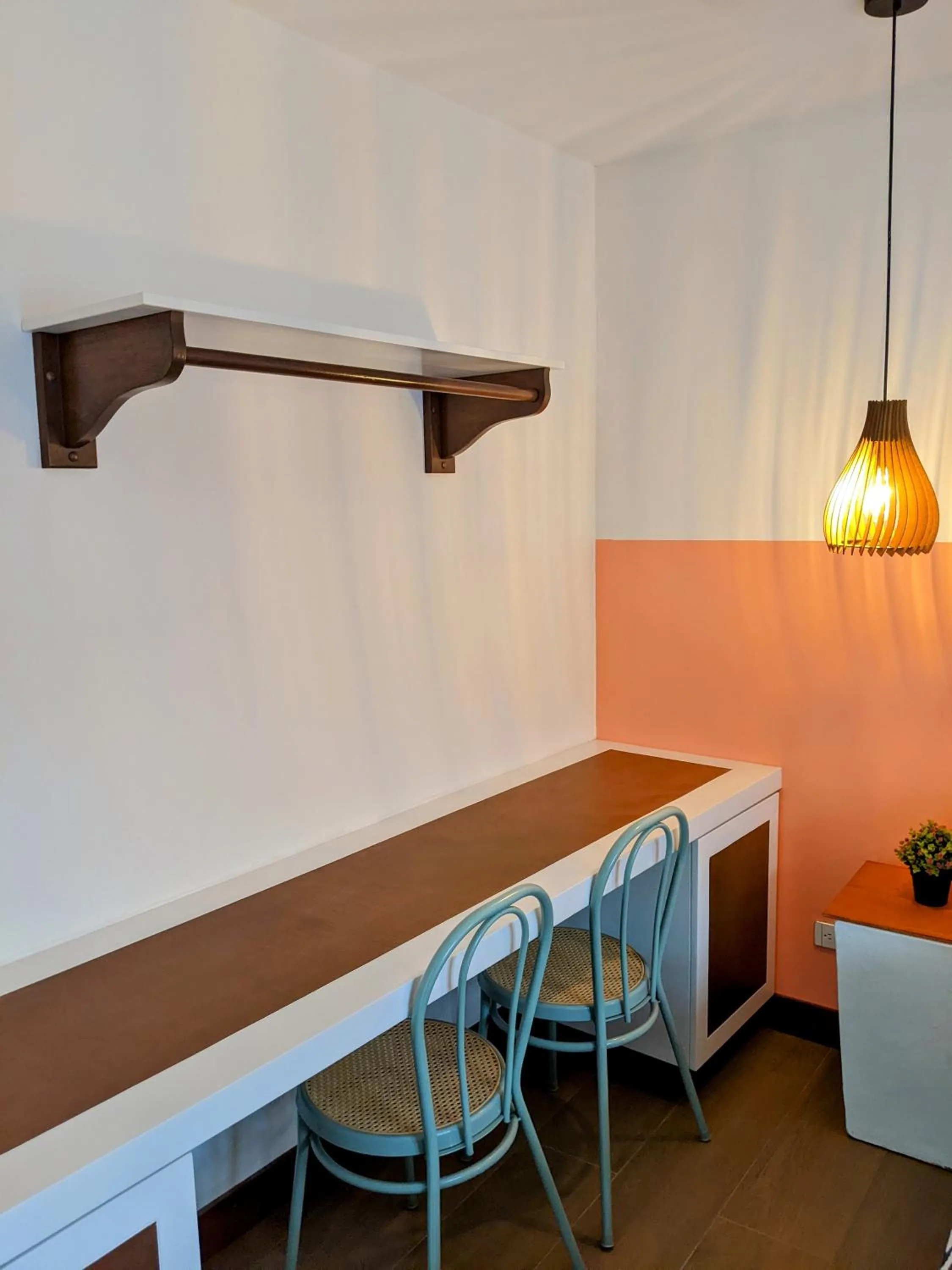 Seating area in OFF HOSTEL