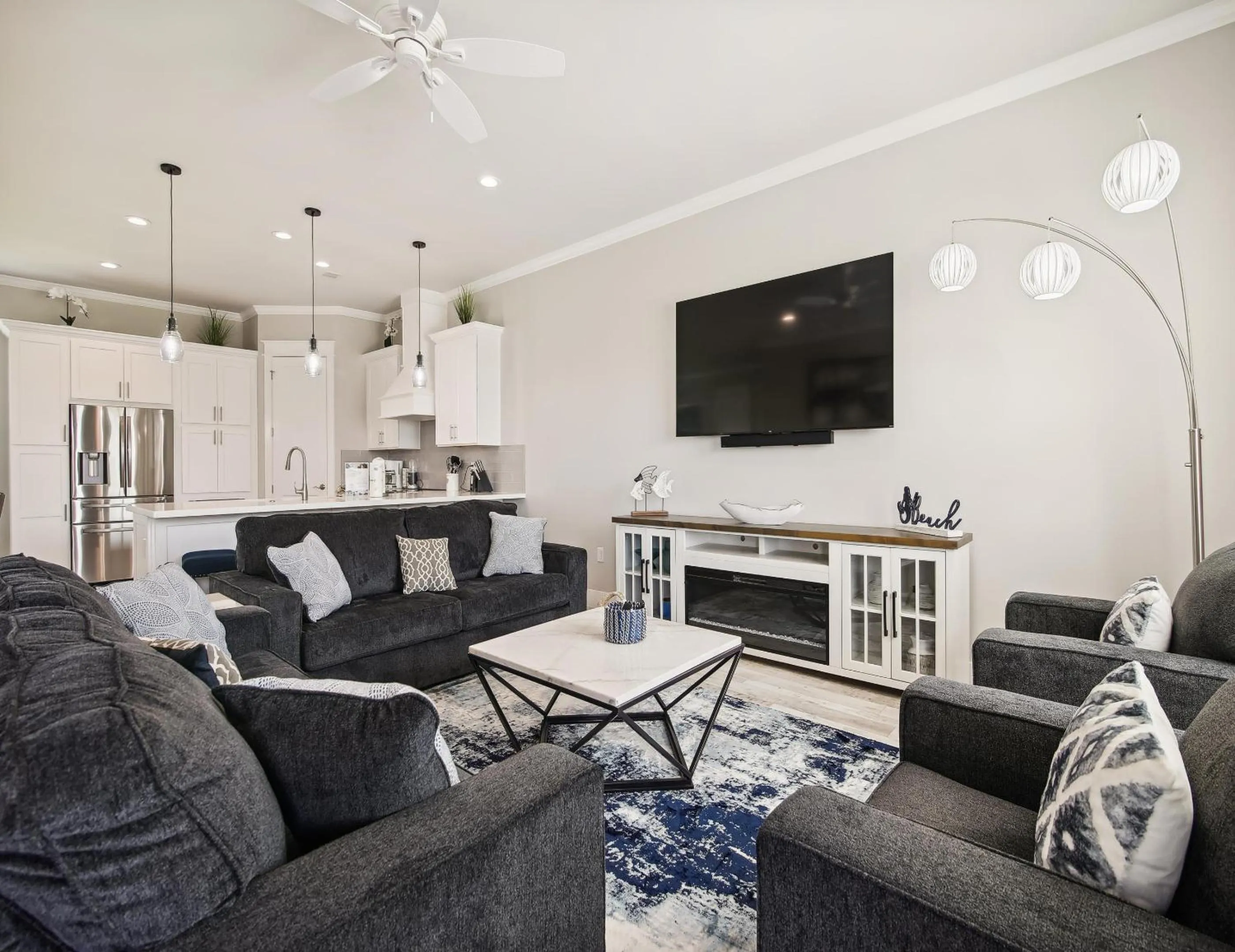 Property building in Pearl of the Sea