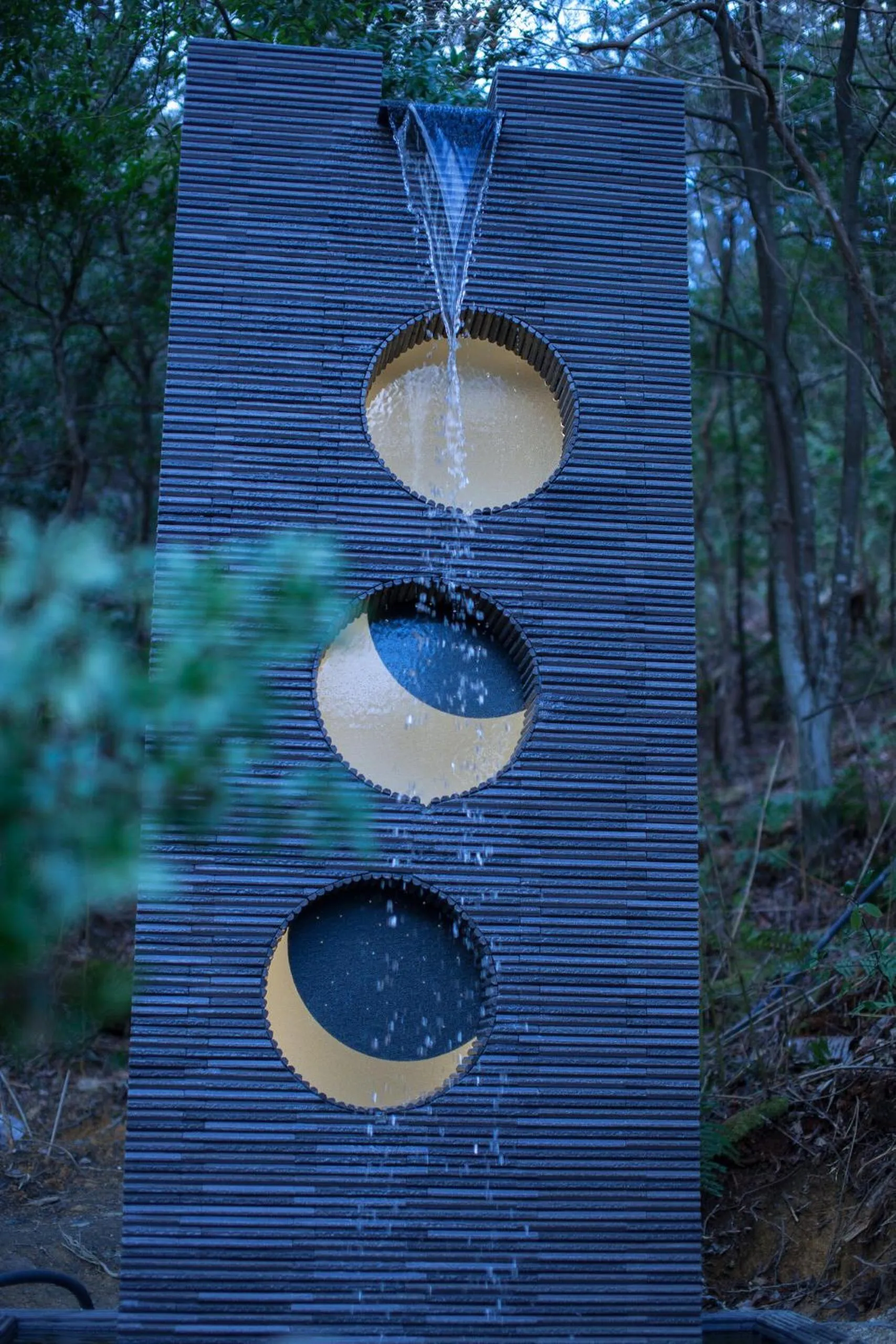 Area and facilities in Tsukiyominoza