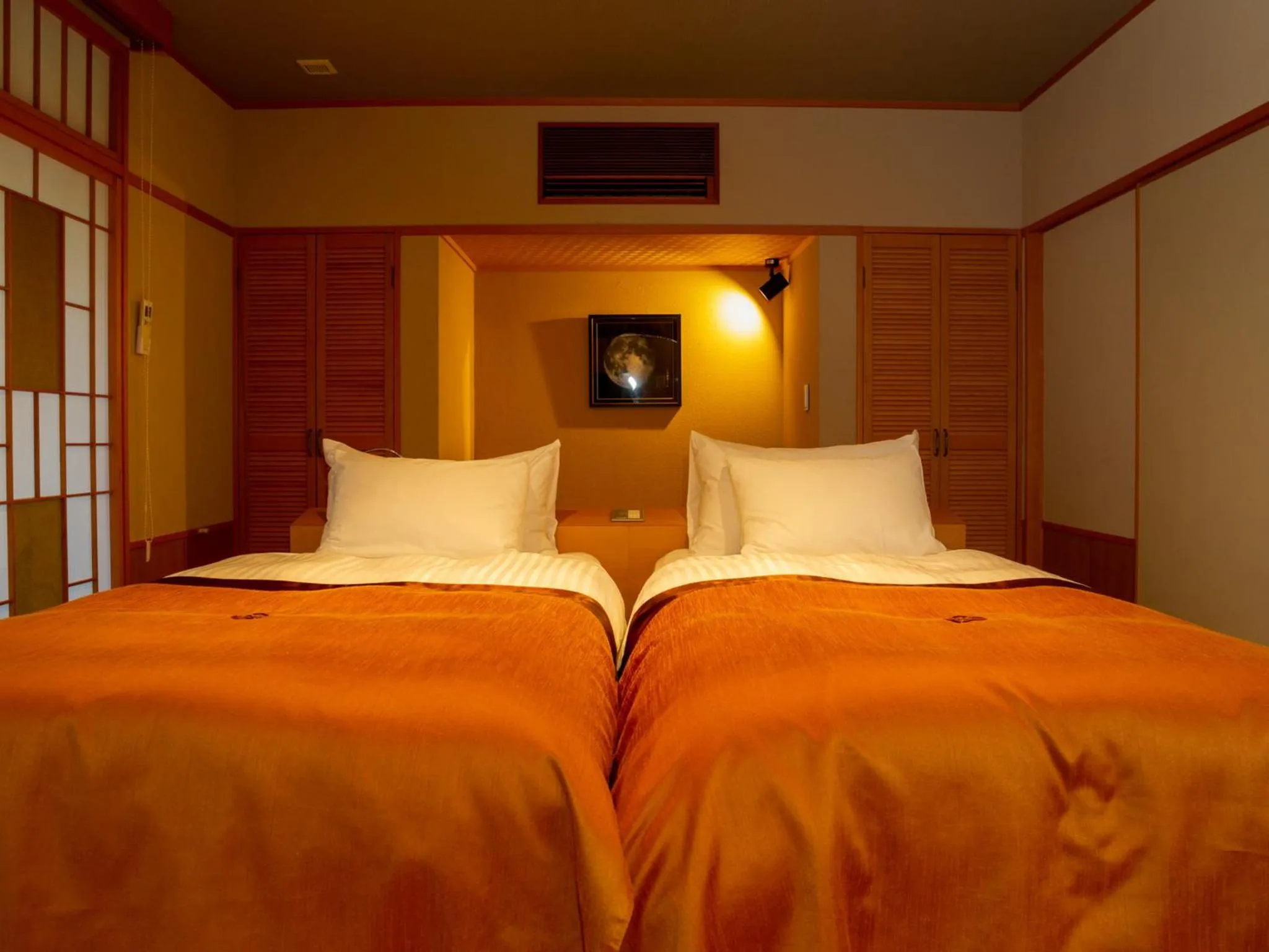 Bedroom in Tsukiyominoza