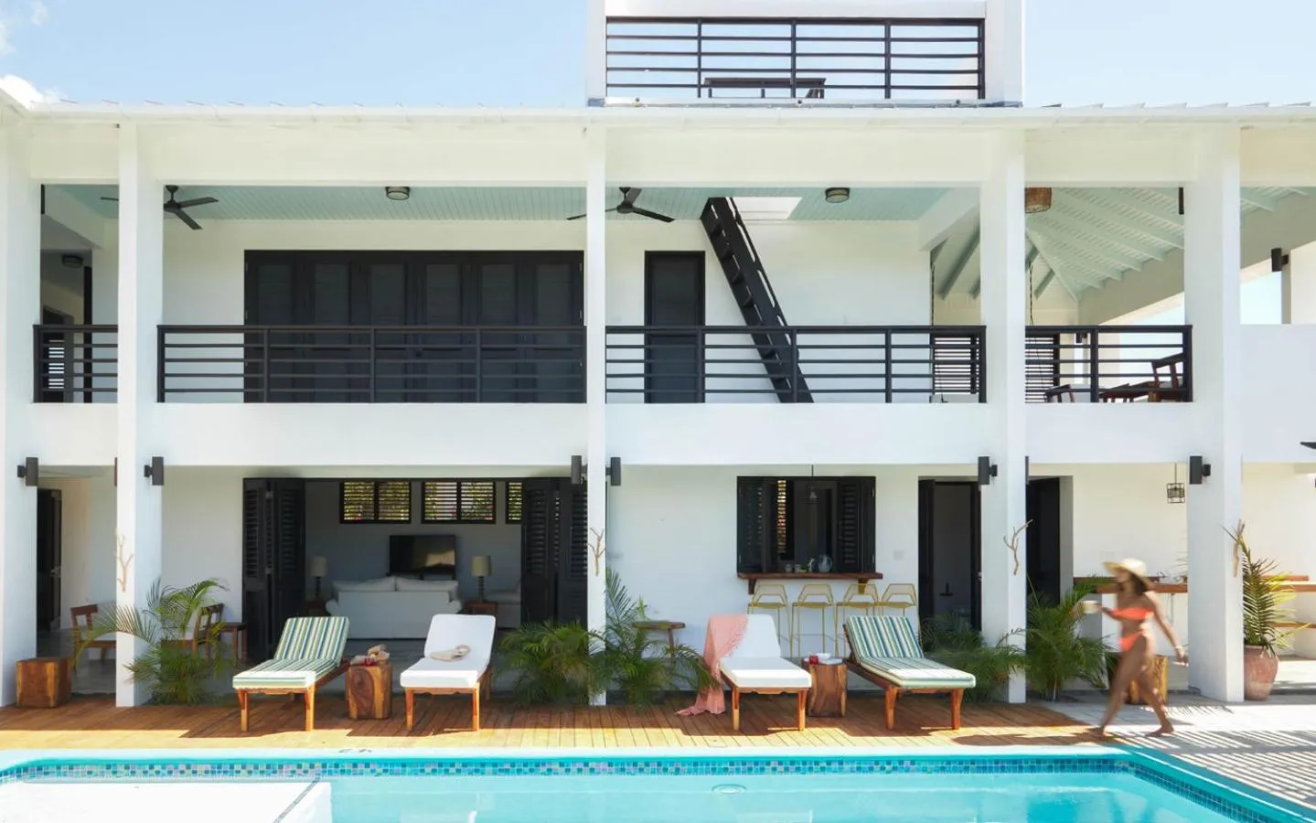 Property building in Jakes Hotel