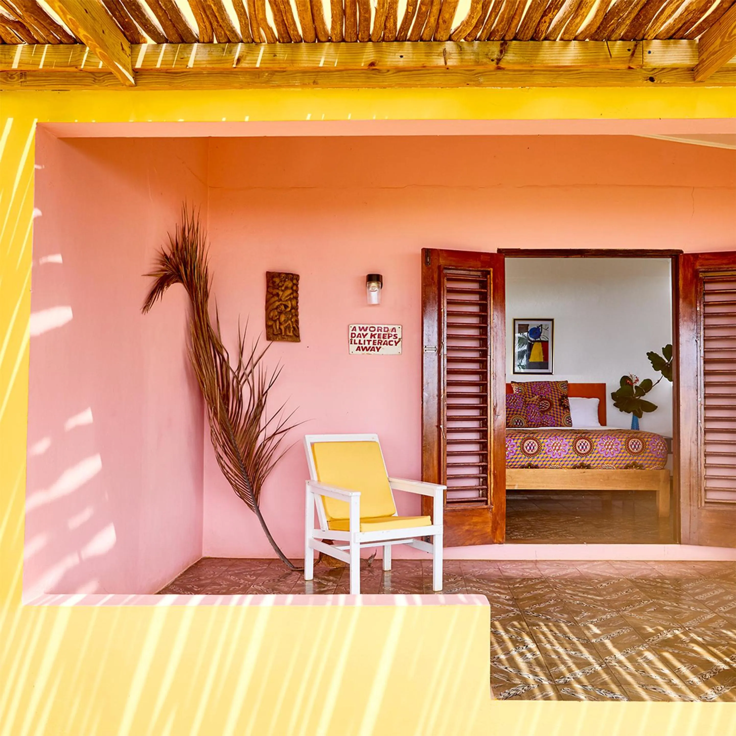 Patio in Jakes Hotel