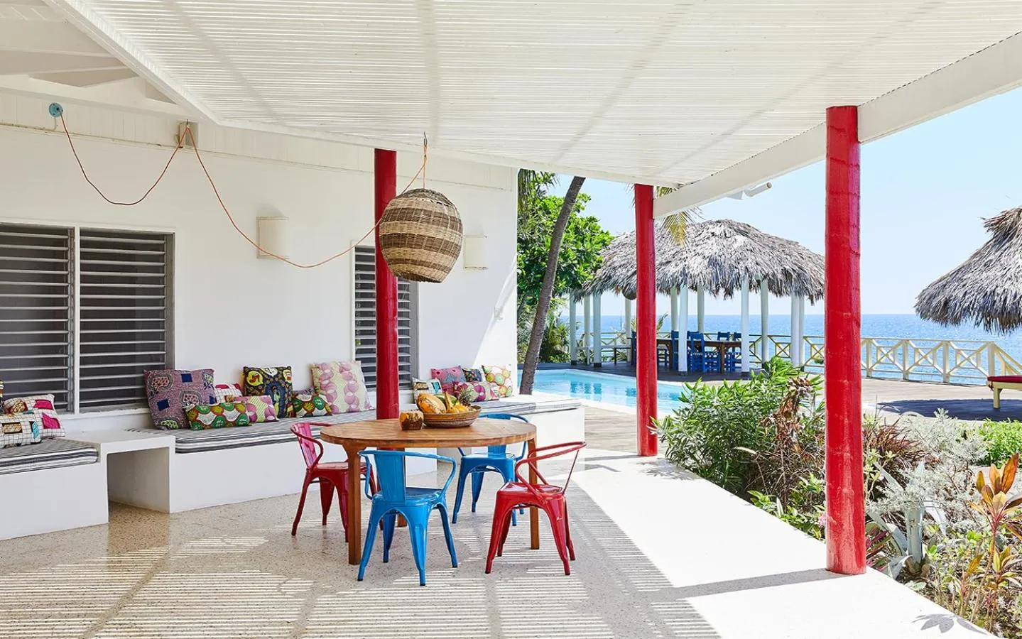 Balcony/Terrace in Jakes Hotel