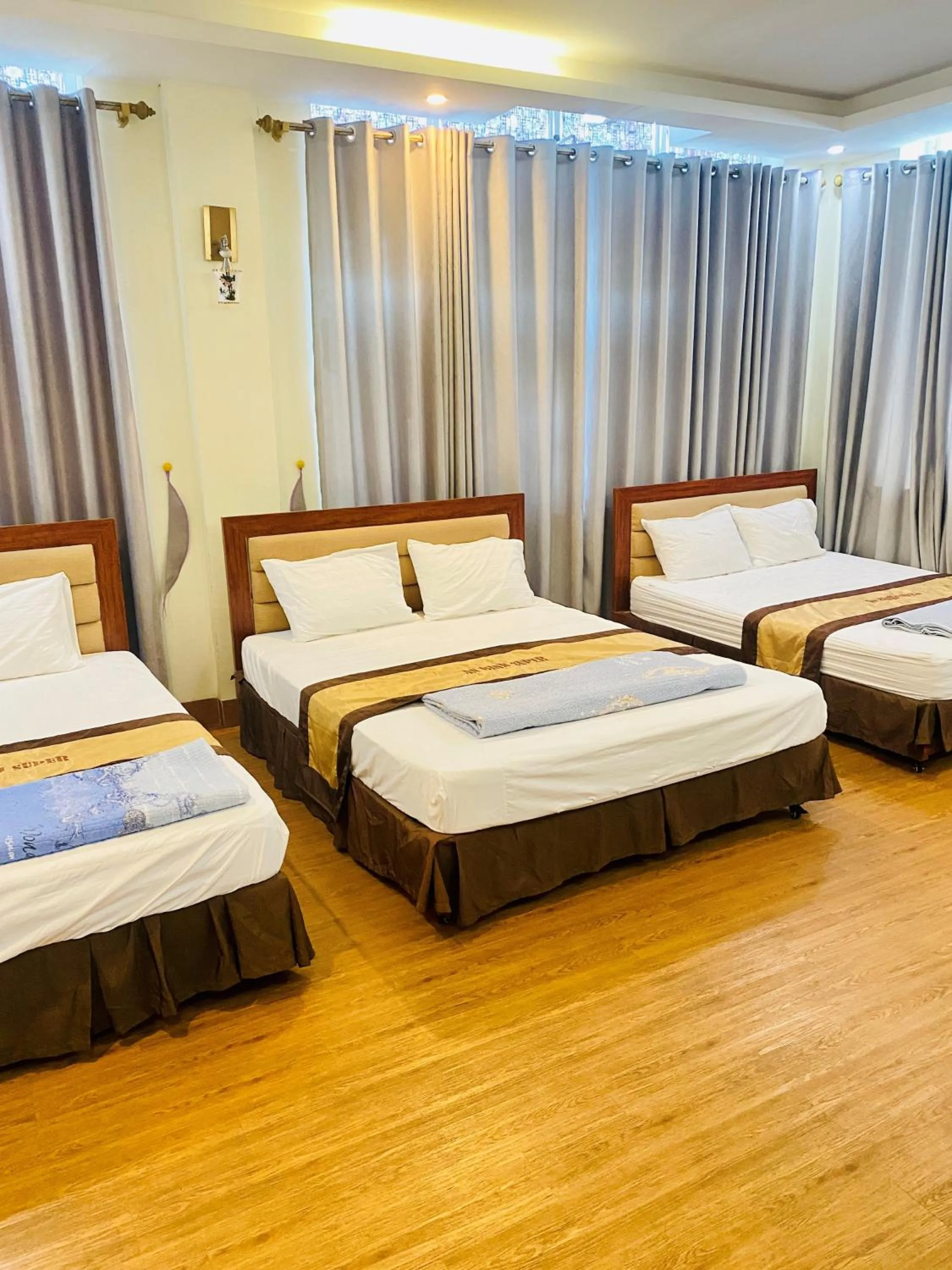 Bedroom, Bed in Hương Sen Hotel Bac Giang