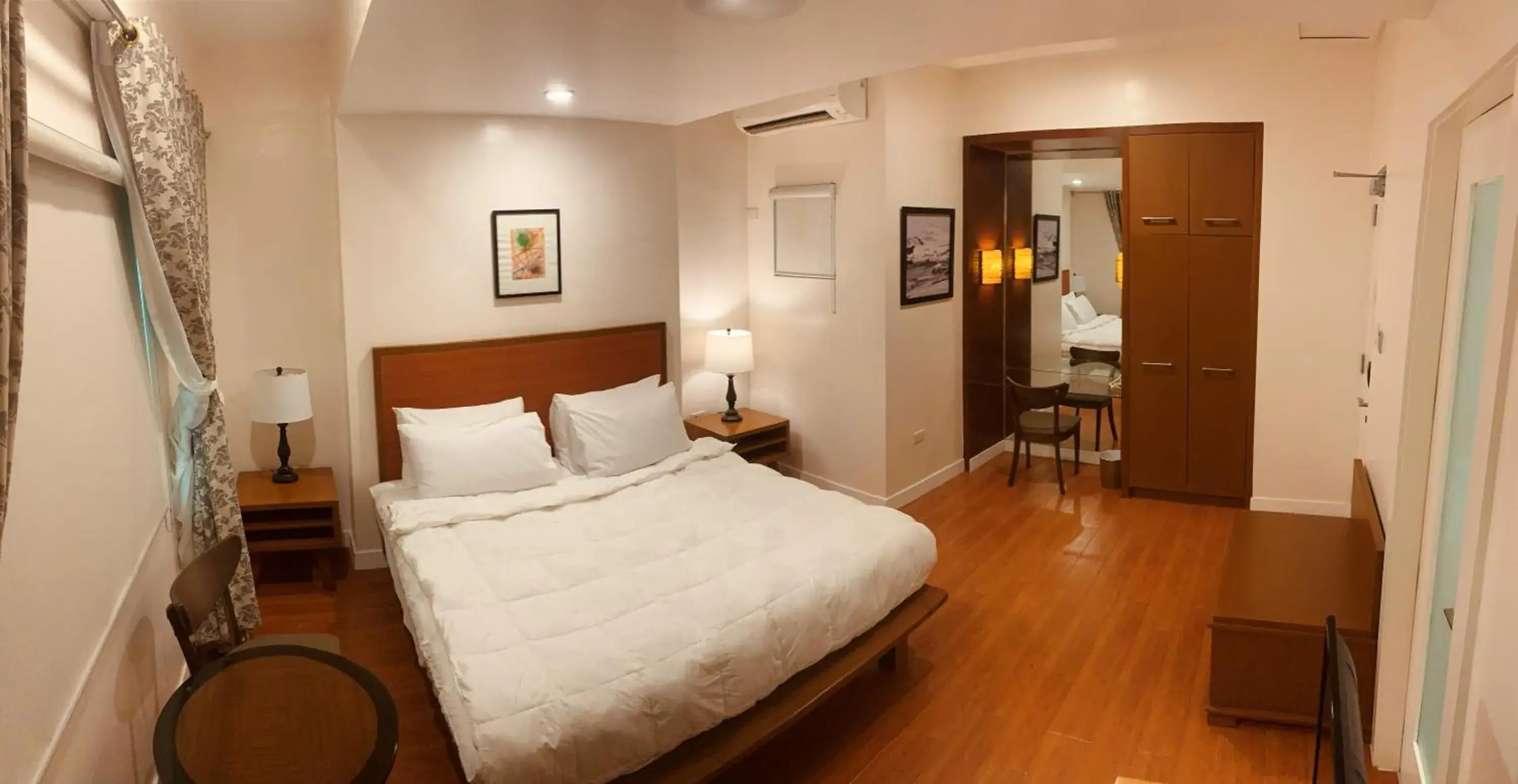 Photo of the whole room, Bed in Sarita Bed and Breakfast Photo of the whole room, Bed in Sarita Bed and Breakfast