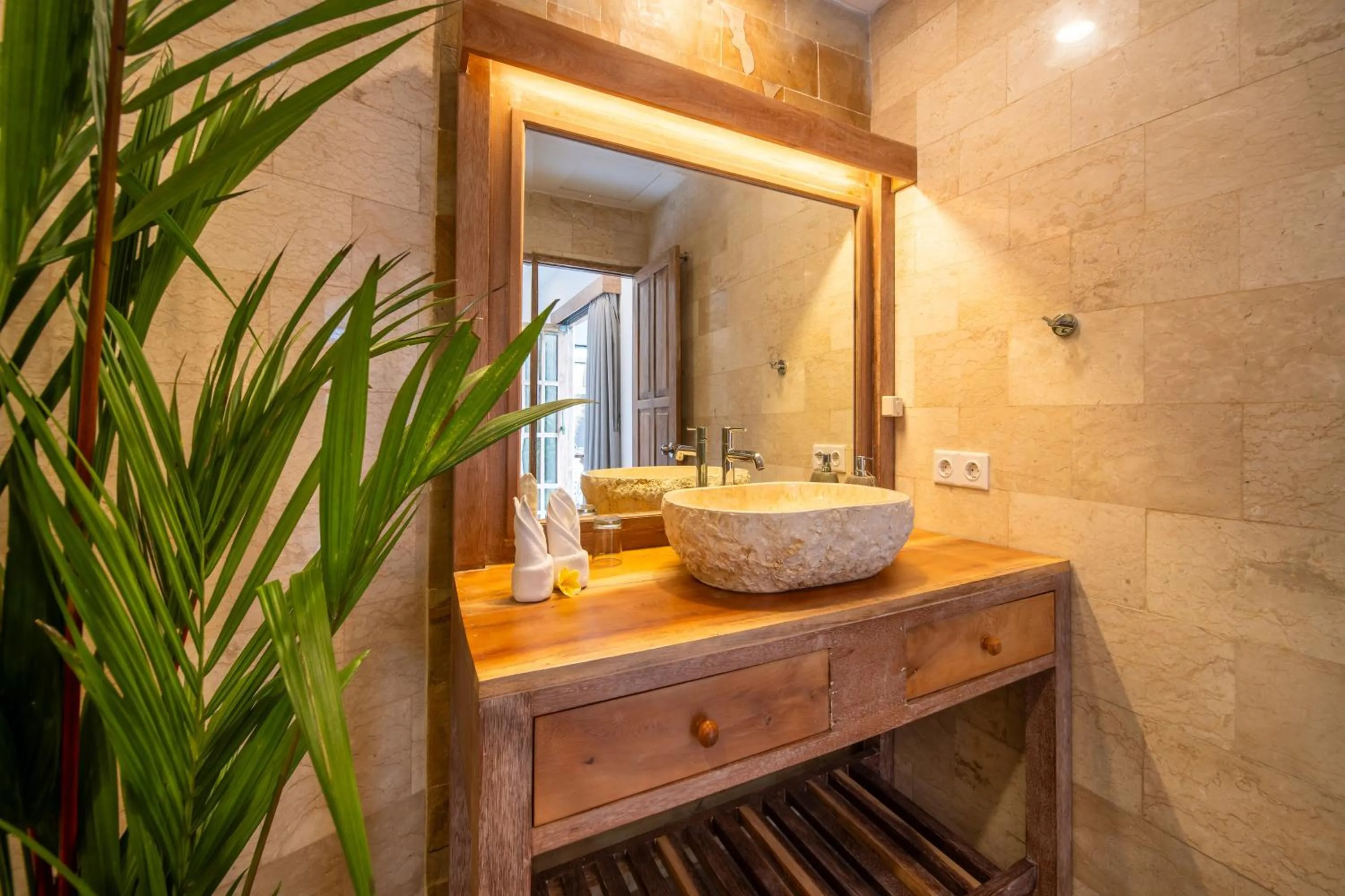 Bathroom in Tropical Villa Sinar Maluku