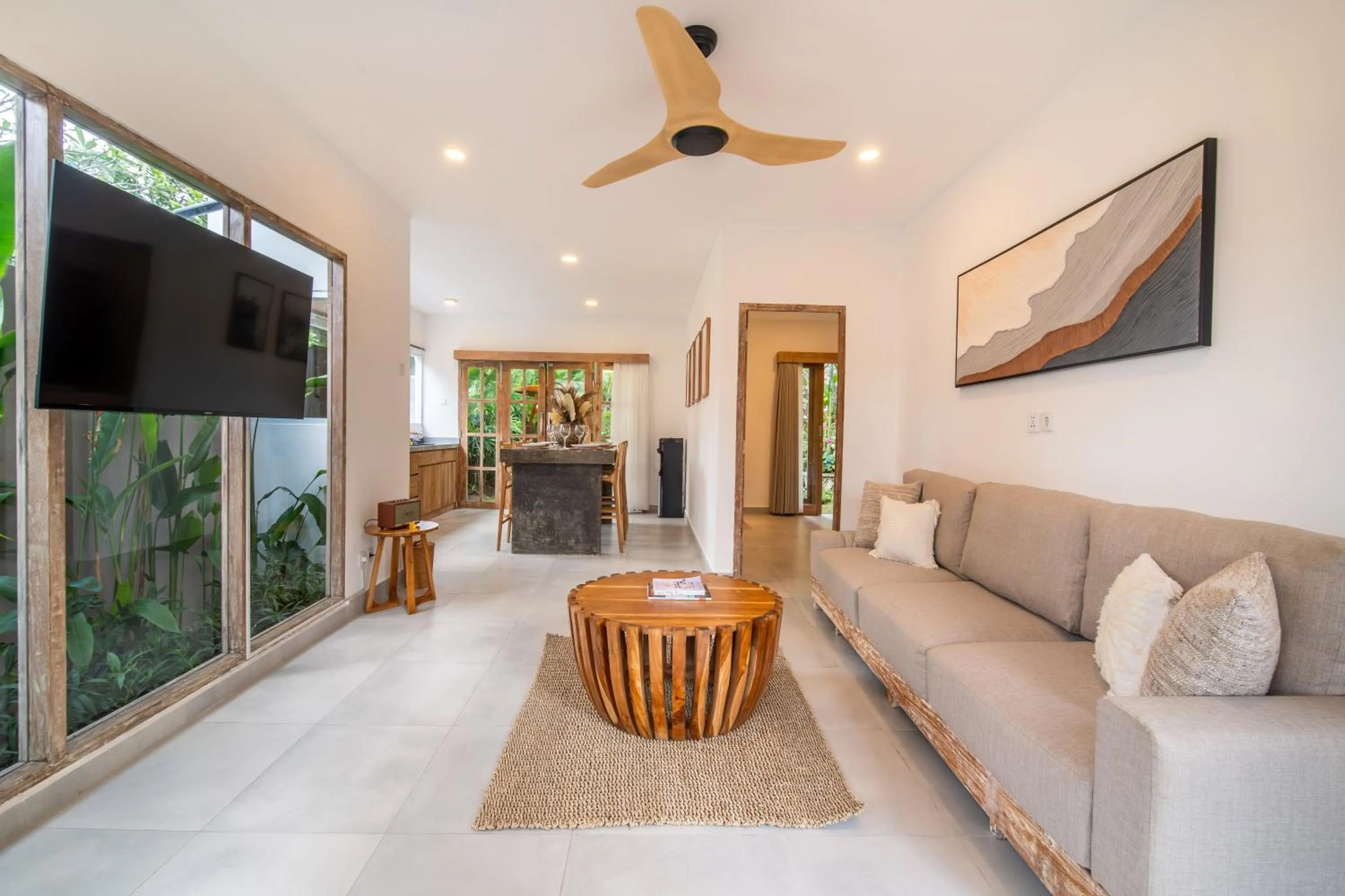 Living room in Tropical Villa Sinar Maluku