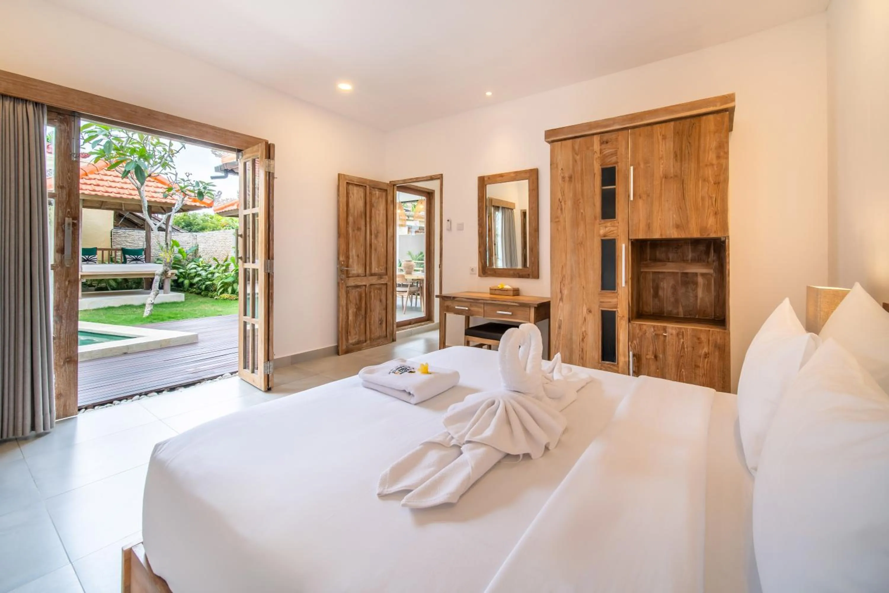 Bedroom, Bed in Tropical Villa Sinar Maluku