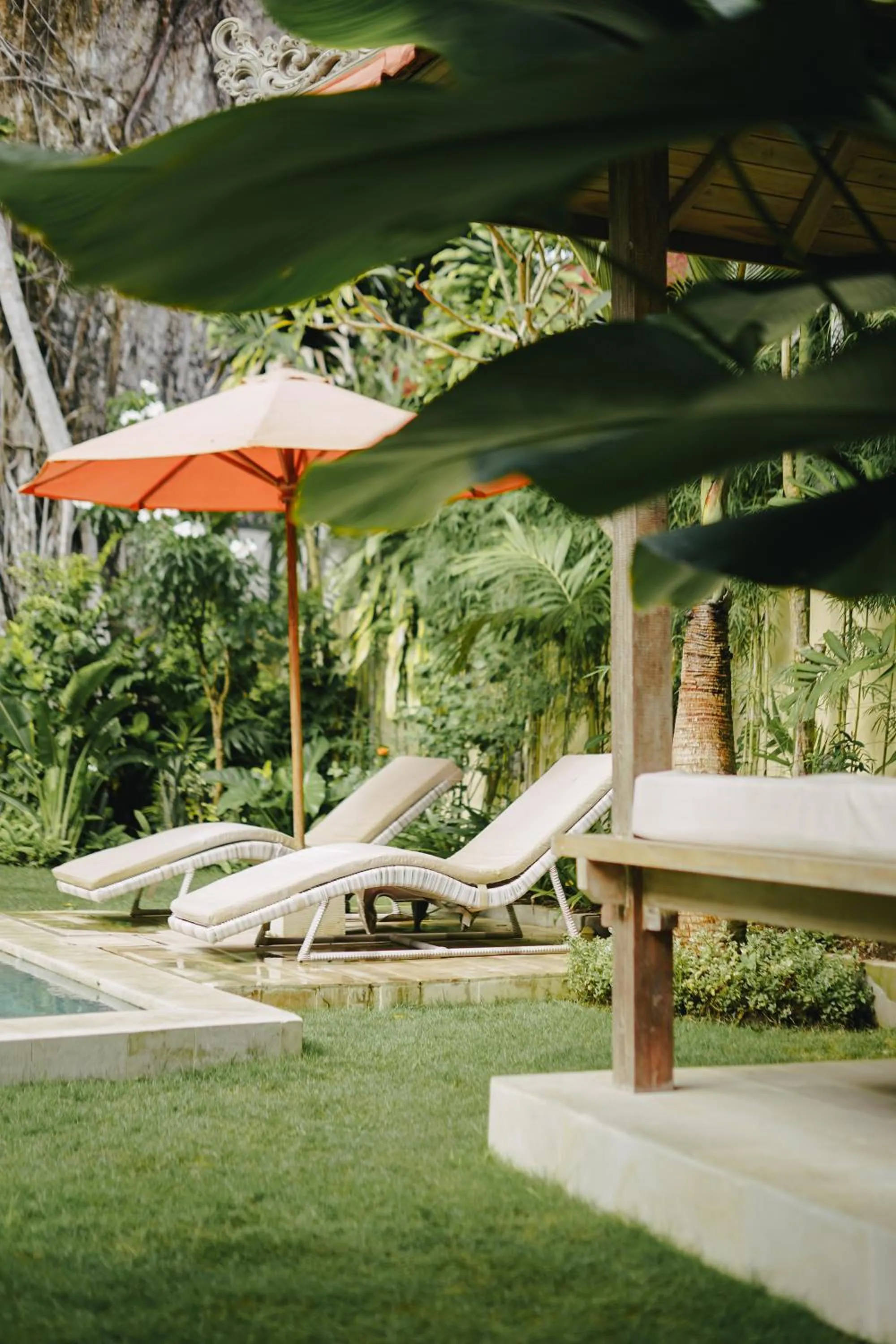 sunbed in Tropical Villa Sinar Maluku