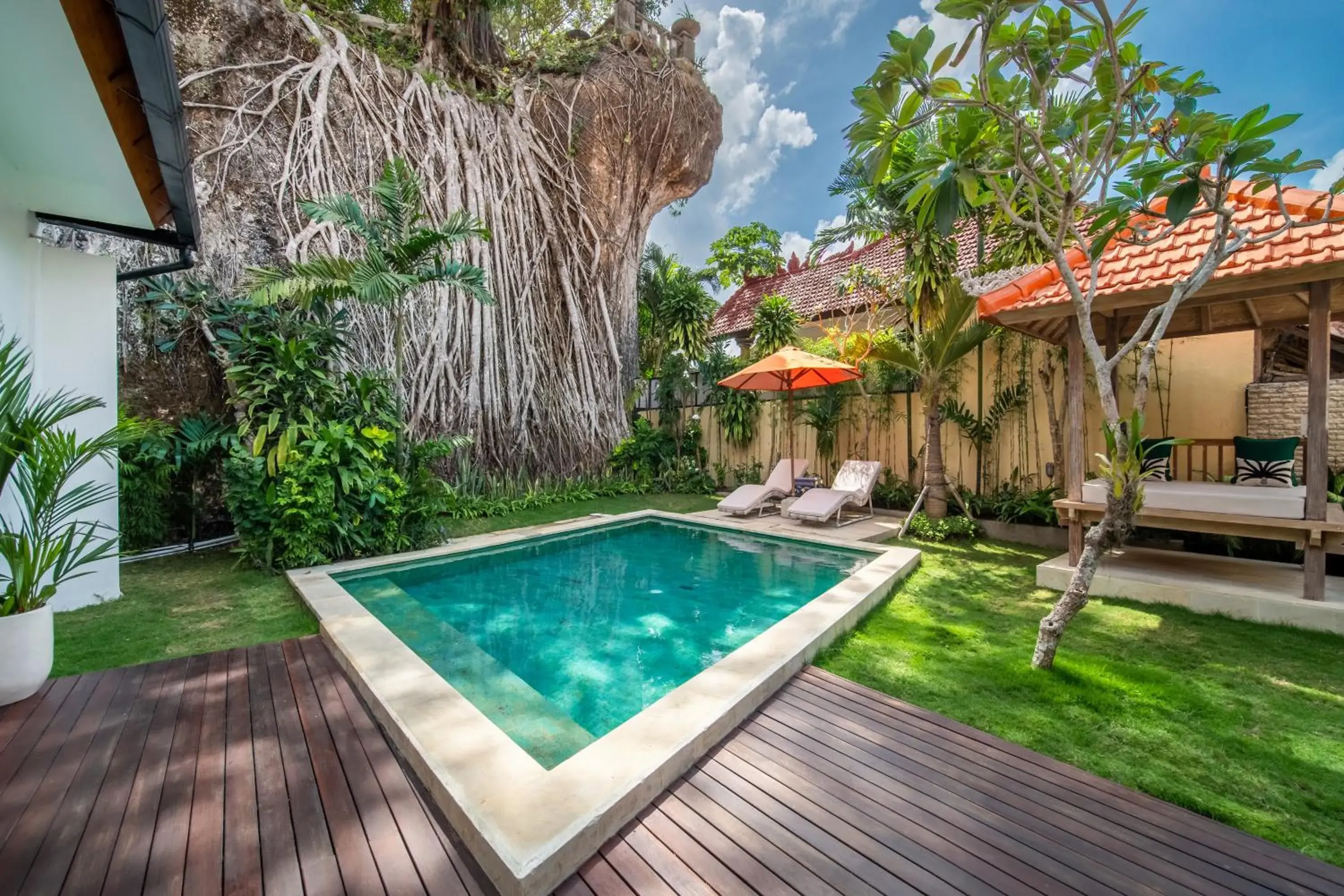 Tropical Villa Sinar Maluku Tropical Villa Sinar Maluku