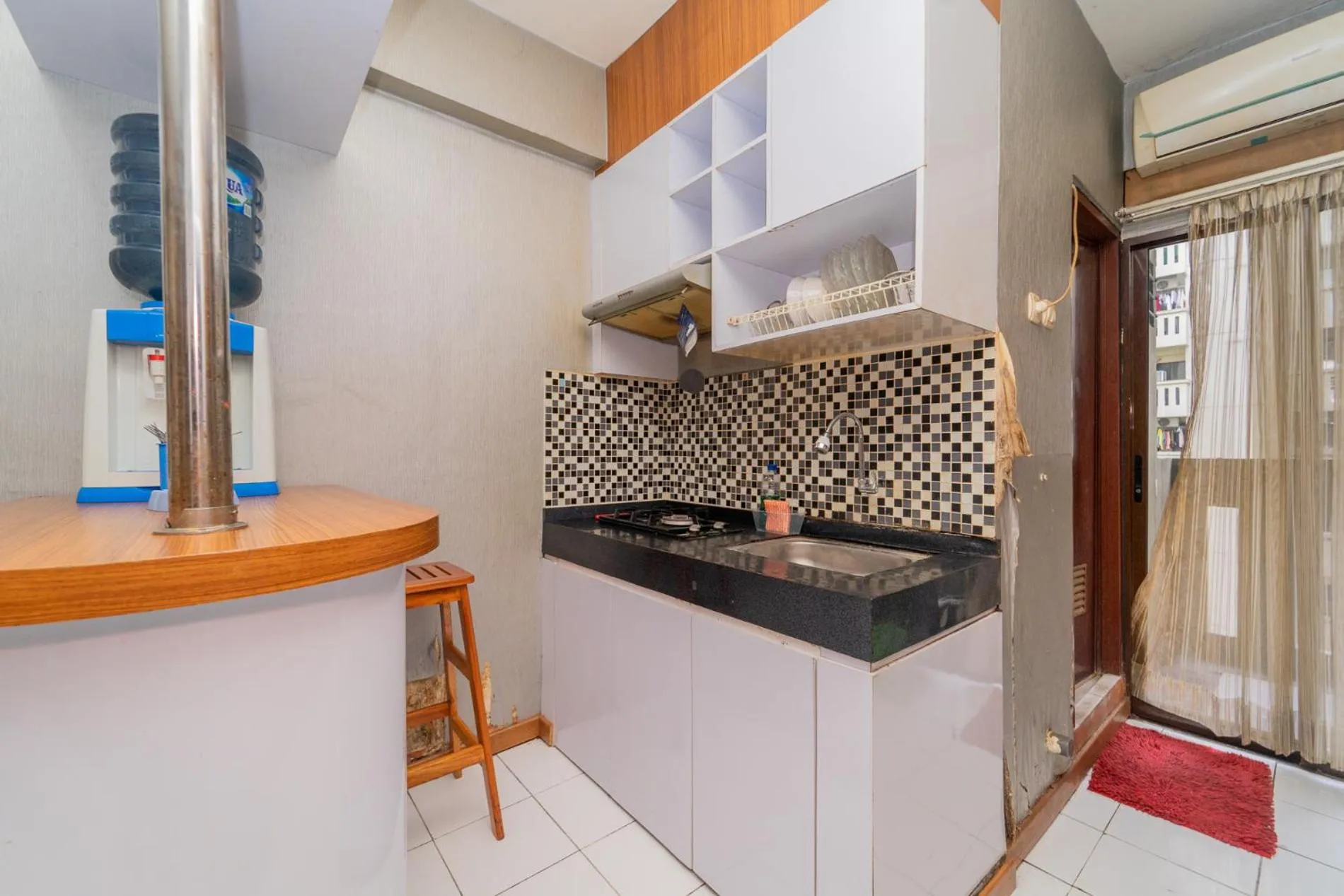 Kitchen or kitchenette in RedLiving Apartemen Gateway Cicadas - DB Room