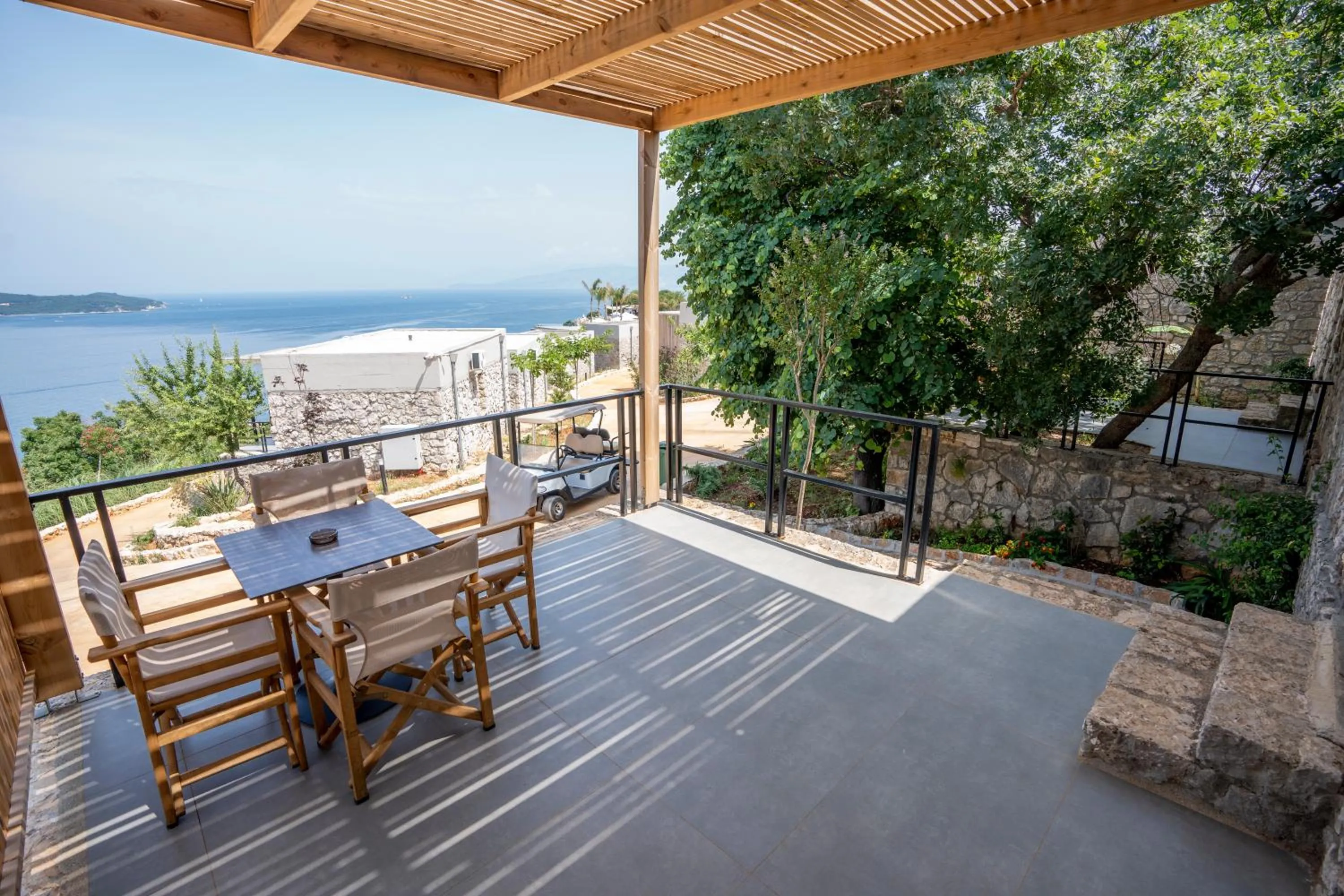 Balcony/Terrace in Arameras Beach Resort