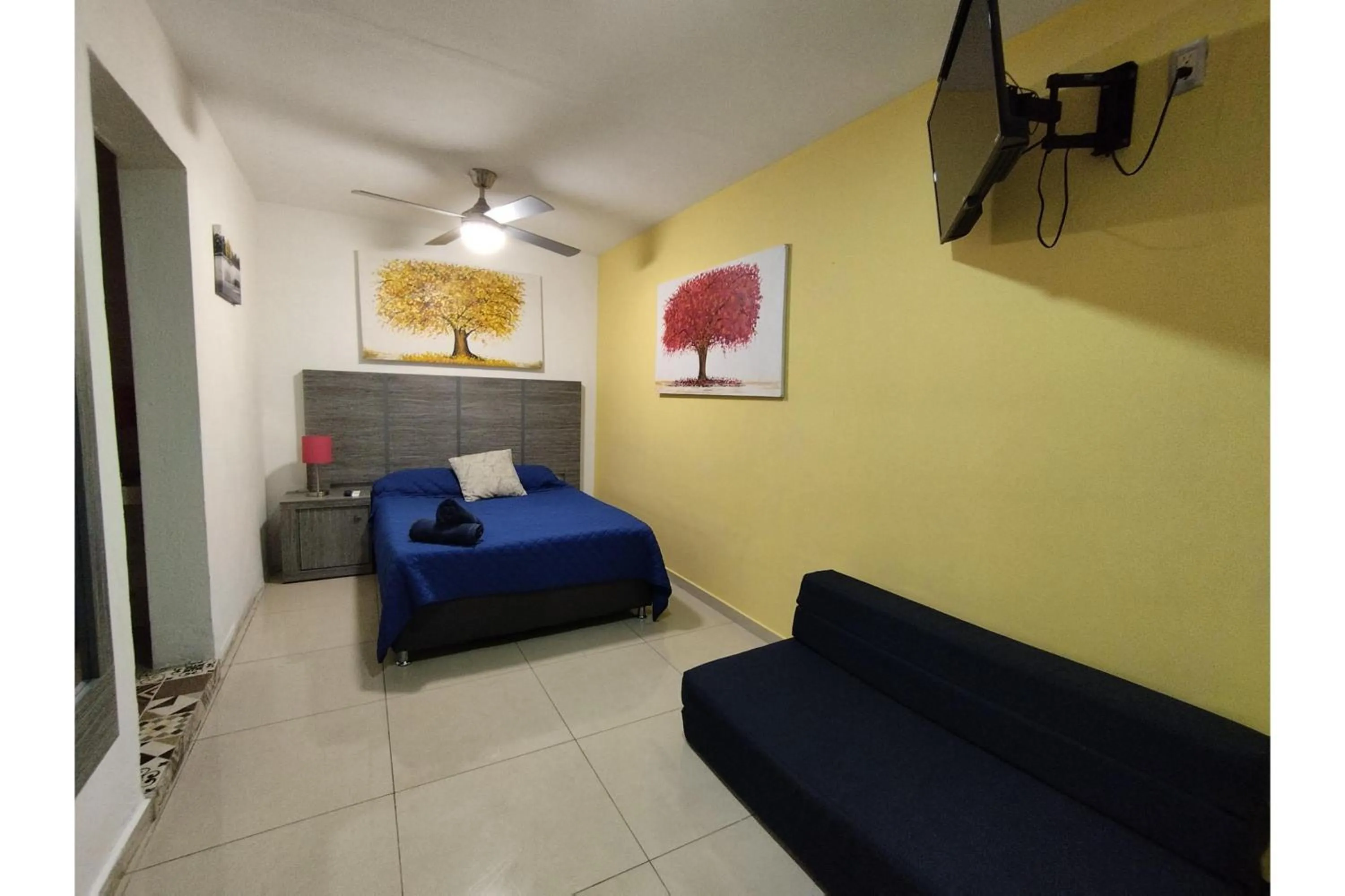 Bedroom, Bed in Capital O Tu Estancia