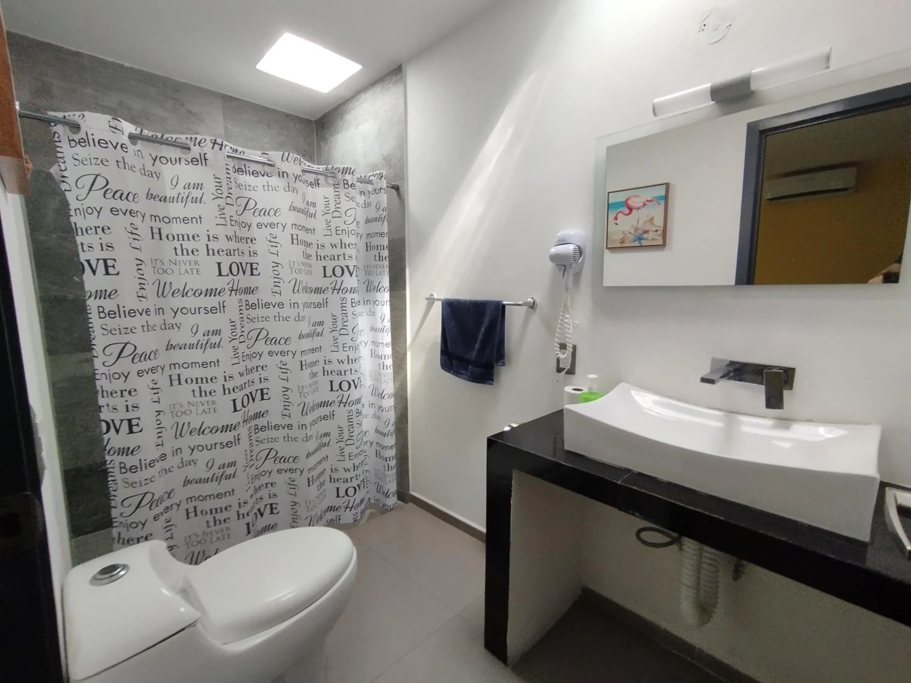 Bathroom in Capital O Tu Estancia