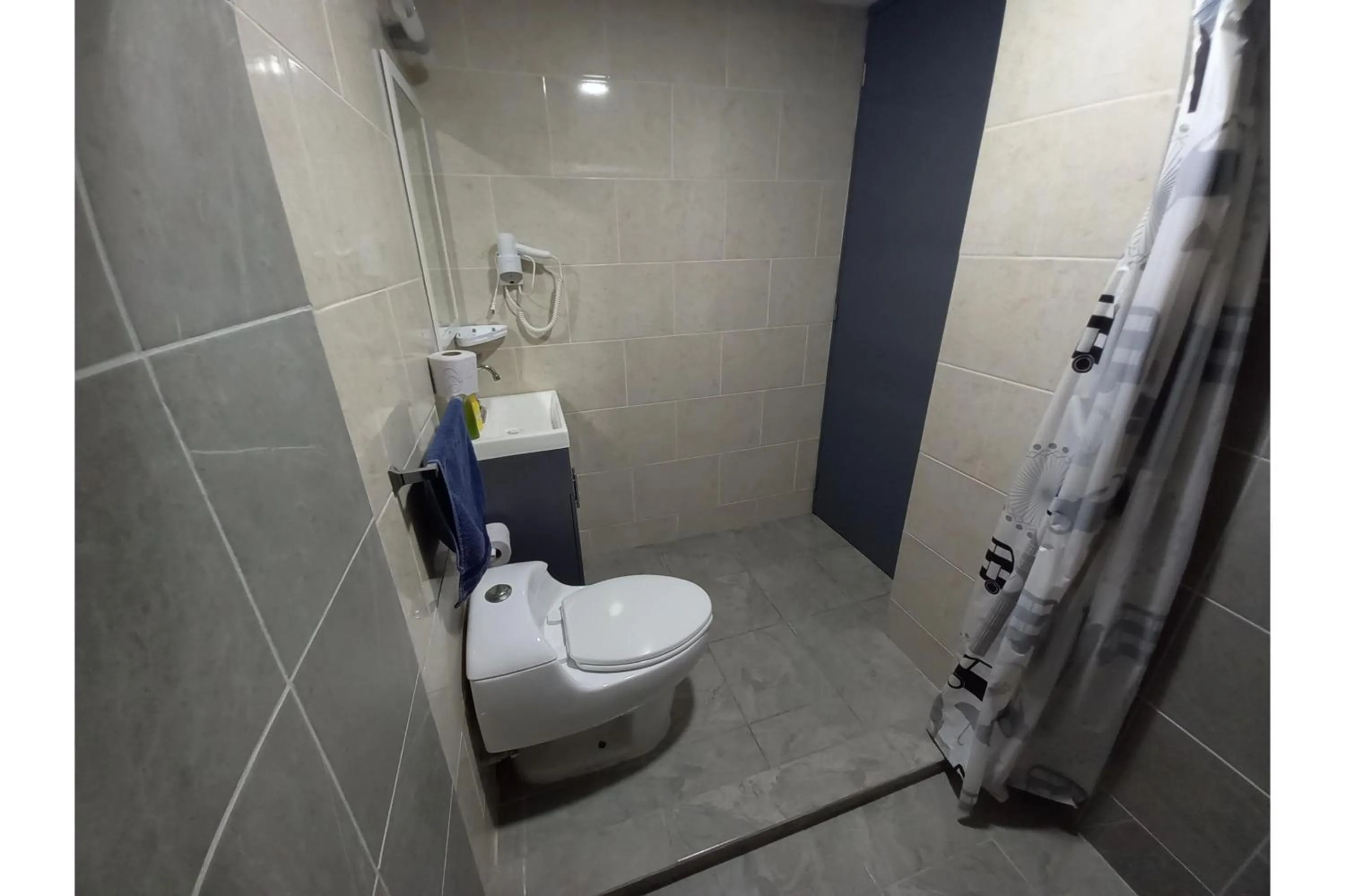 Bathroom in Capital O Tu Estancia