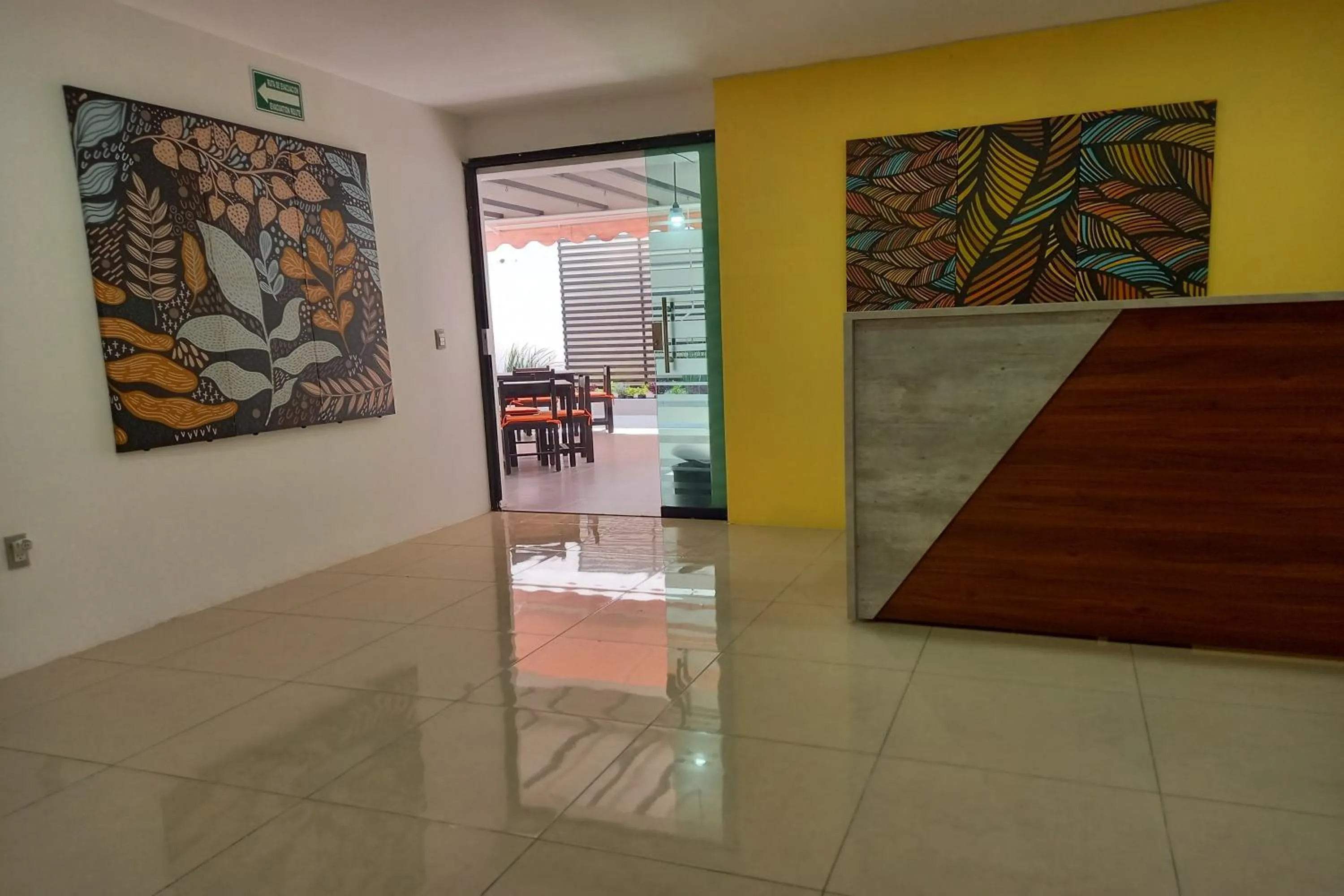 Lobby or reception in Capital O Tu Estancia Guadalajara