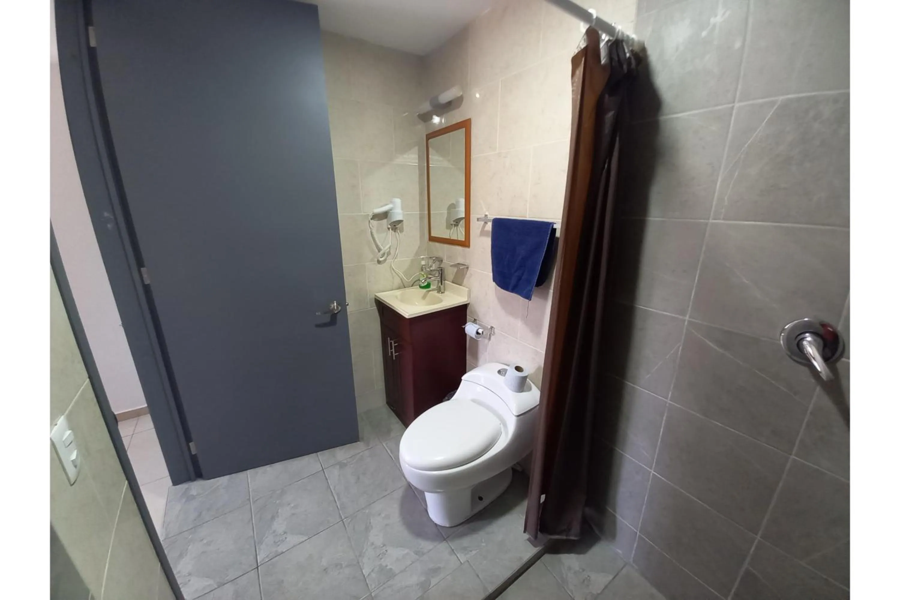 Bathroom in Capital O Tu Estancia