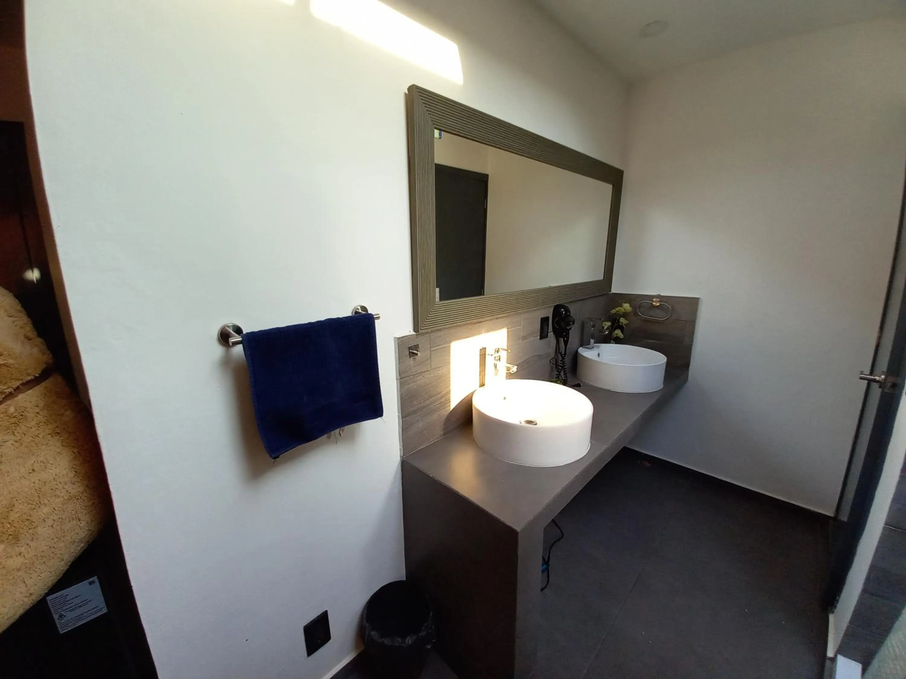 Bathroom in Capital O Tu Estancia