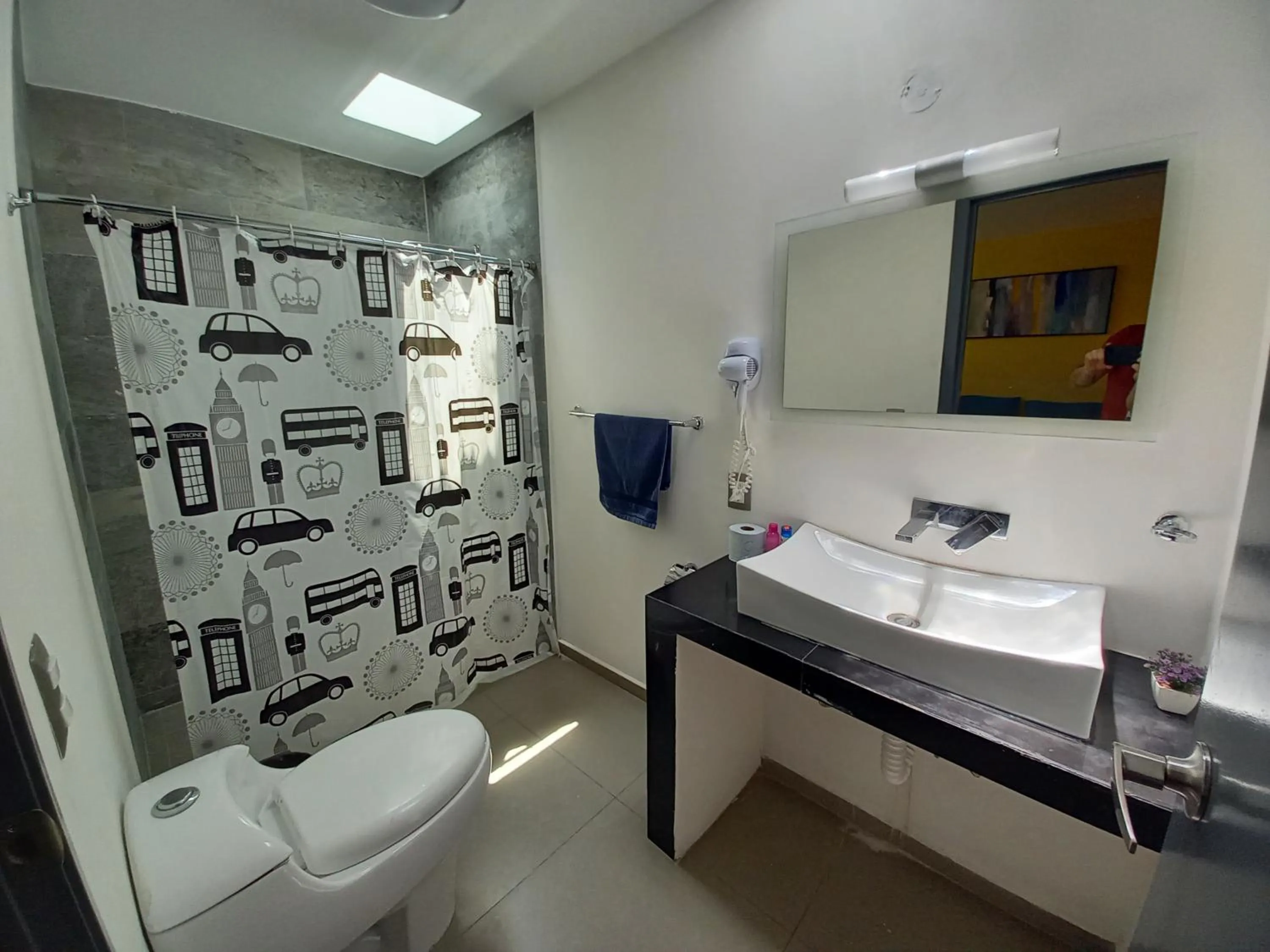 Bathroom in Capital O Tu Estancia