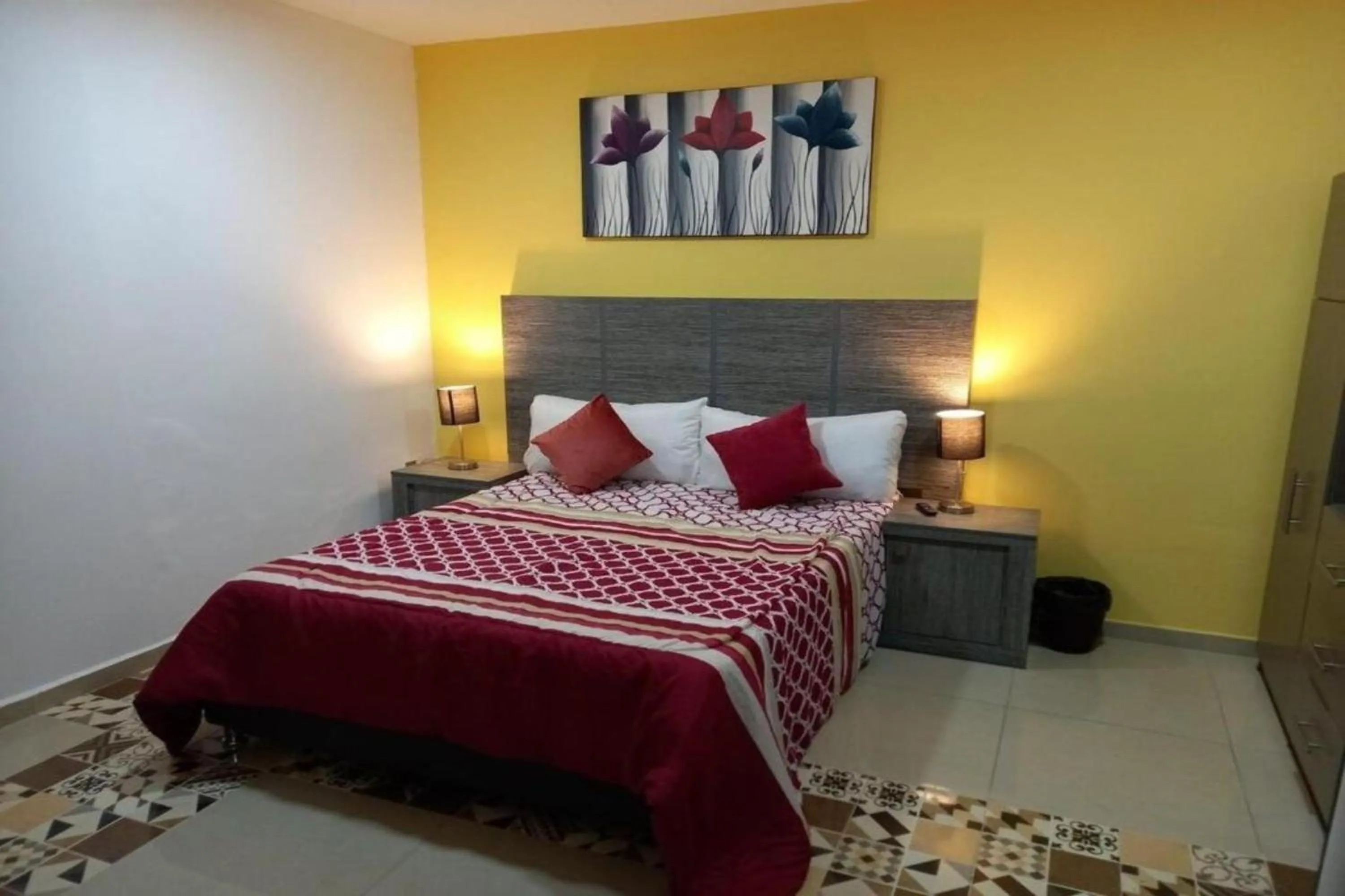 Bedroom, Bed in Capital O Tu Estancia