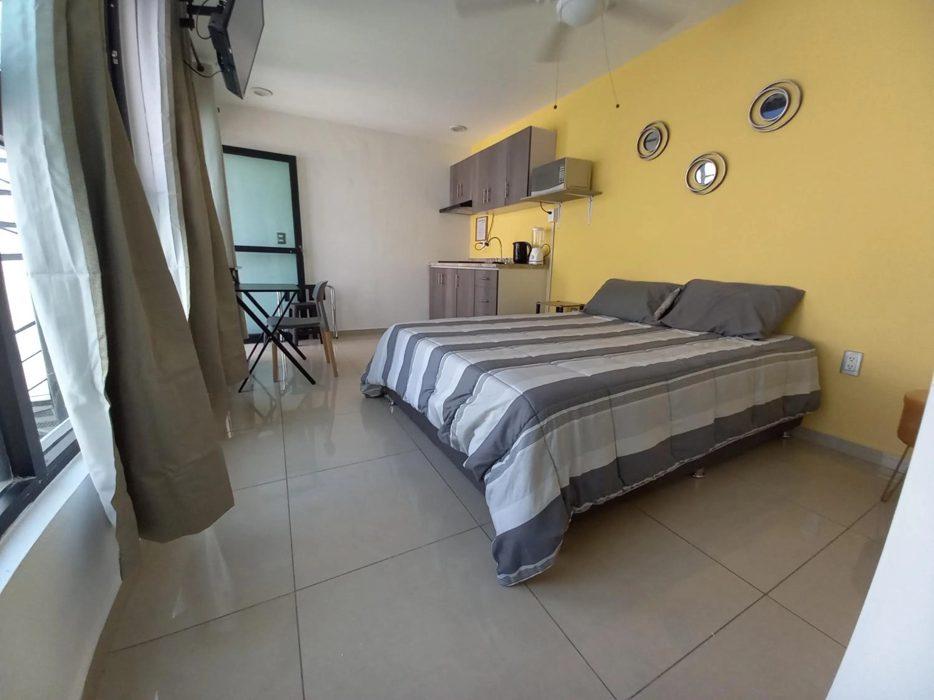 Bedroom, Bed in Capital O Tu Estancia