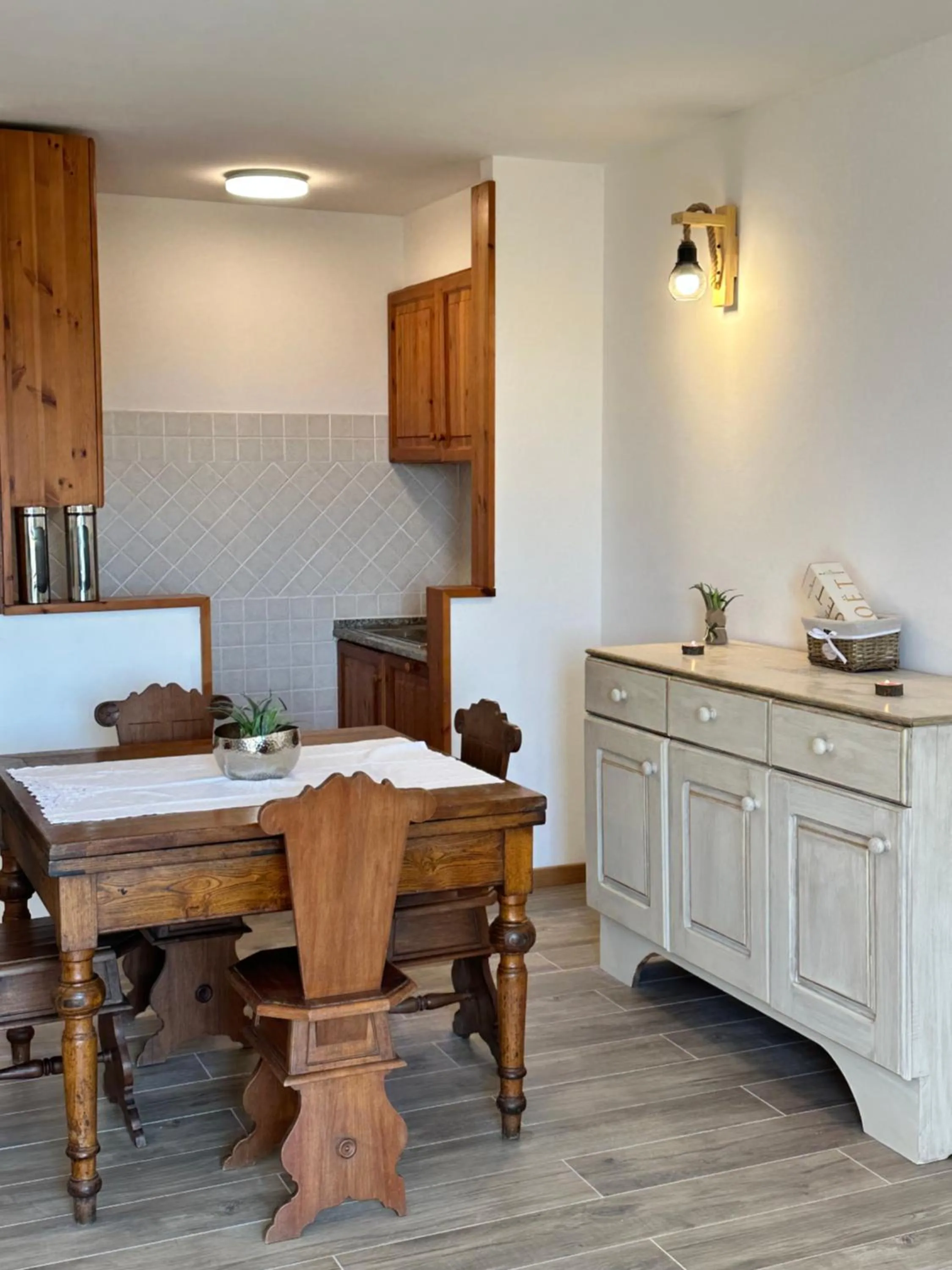 Dining area in Residenza Riva Wellness Apartment Spa