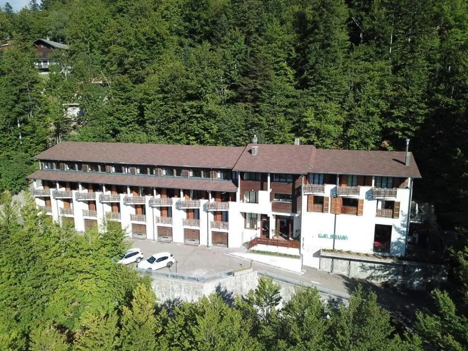 Bird's eye view in Residenza Riva Wellness Apartment Spa