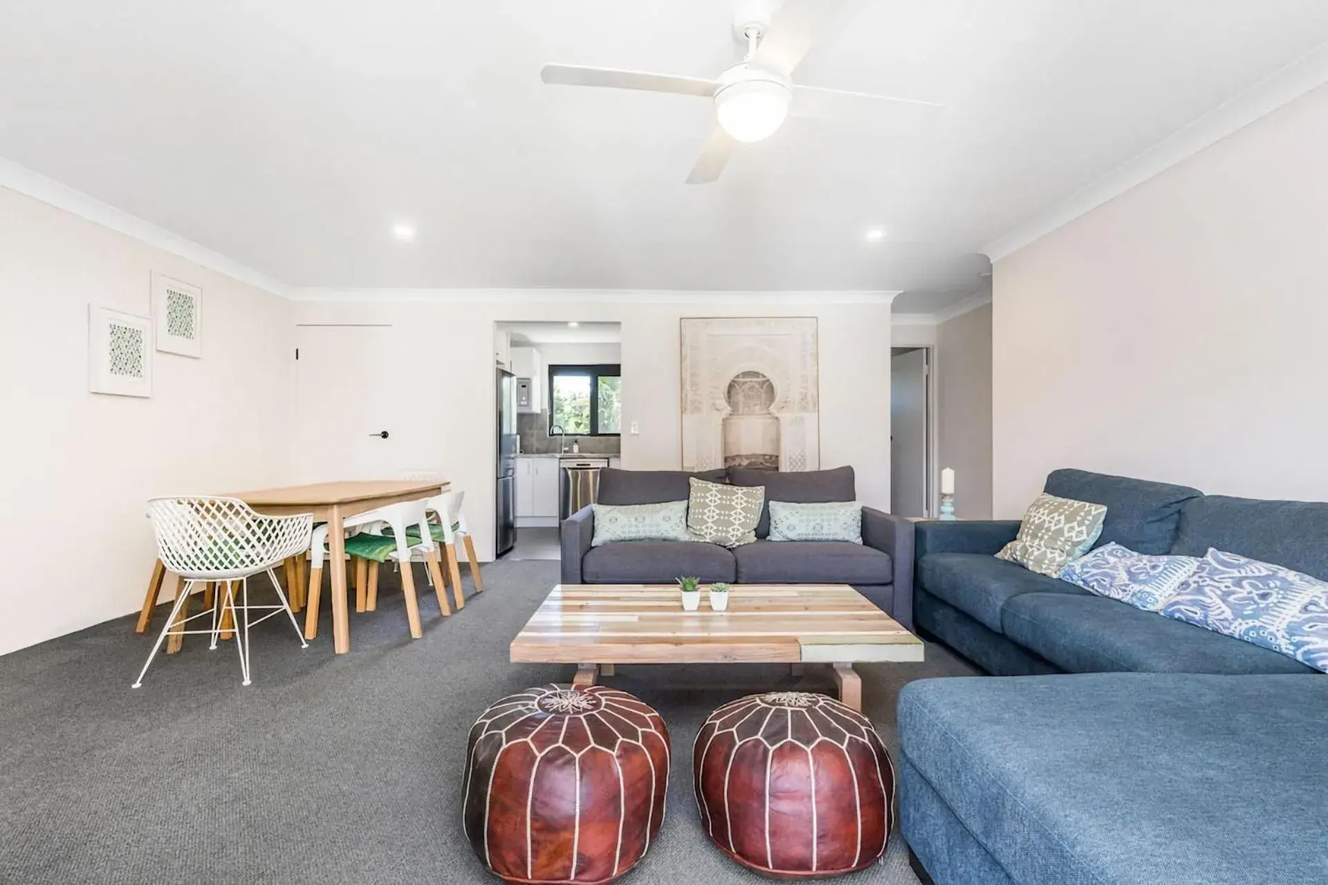 Summer Central Apartment 3 - 5 -9 Somerset Street Summer Central Apartment 3 - 5 -9 Somerset Street