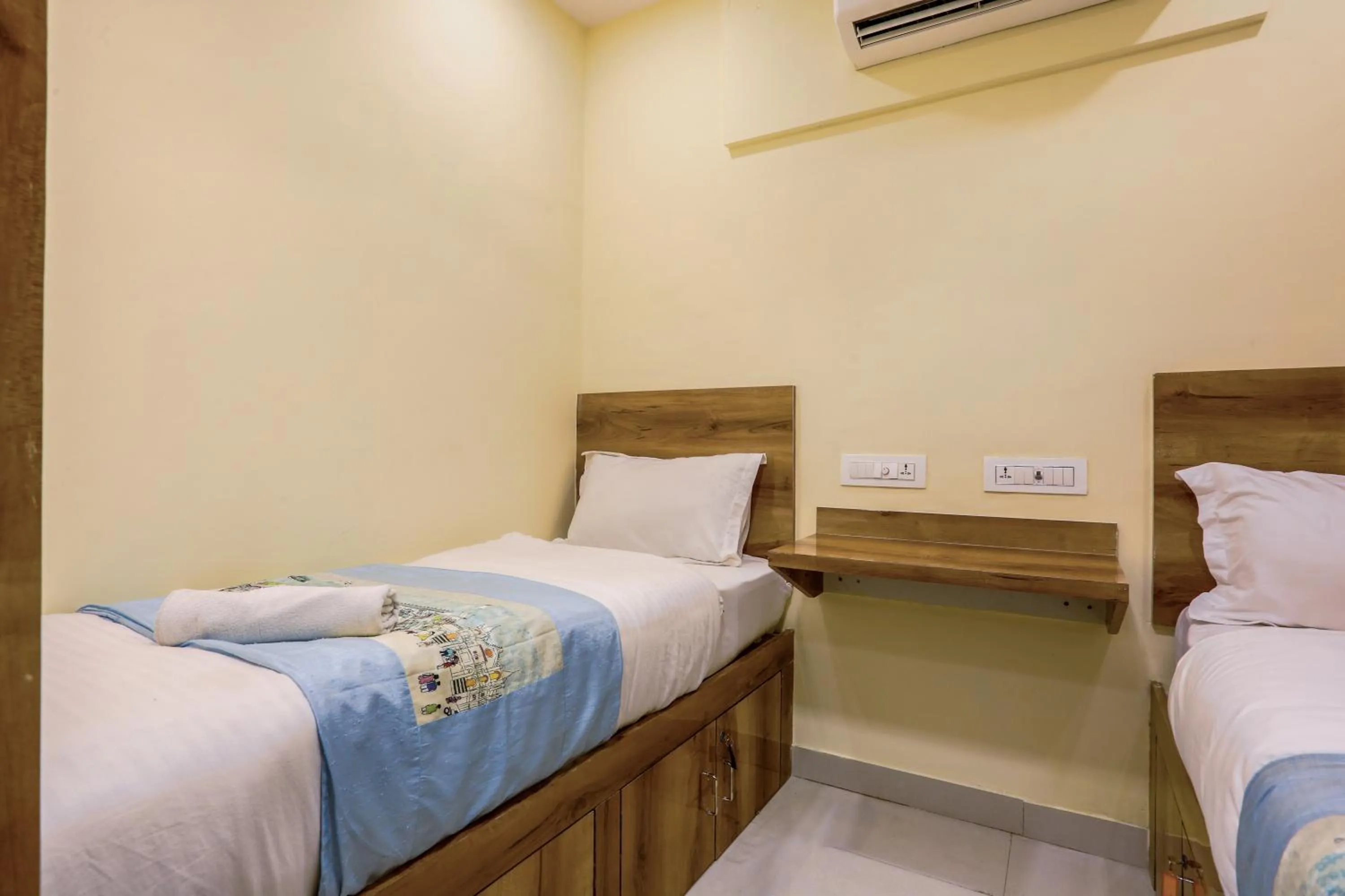 Bed in Hotel BKC Corporate Inn