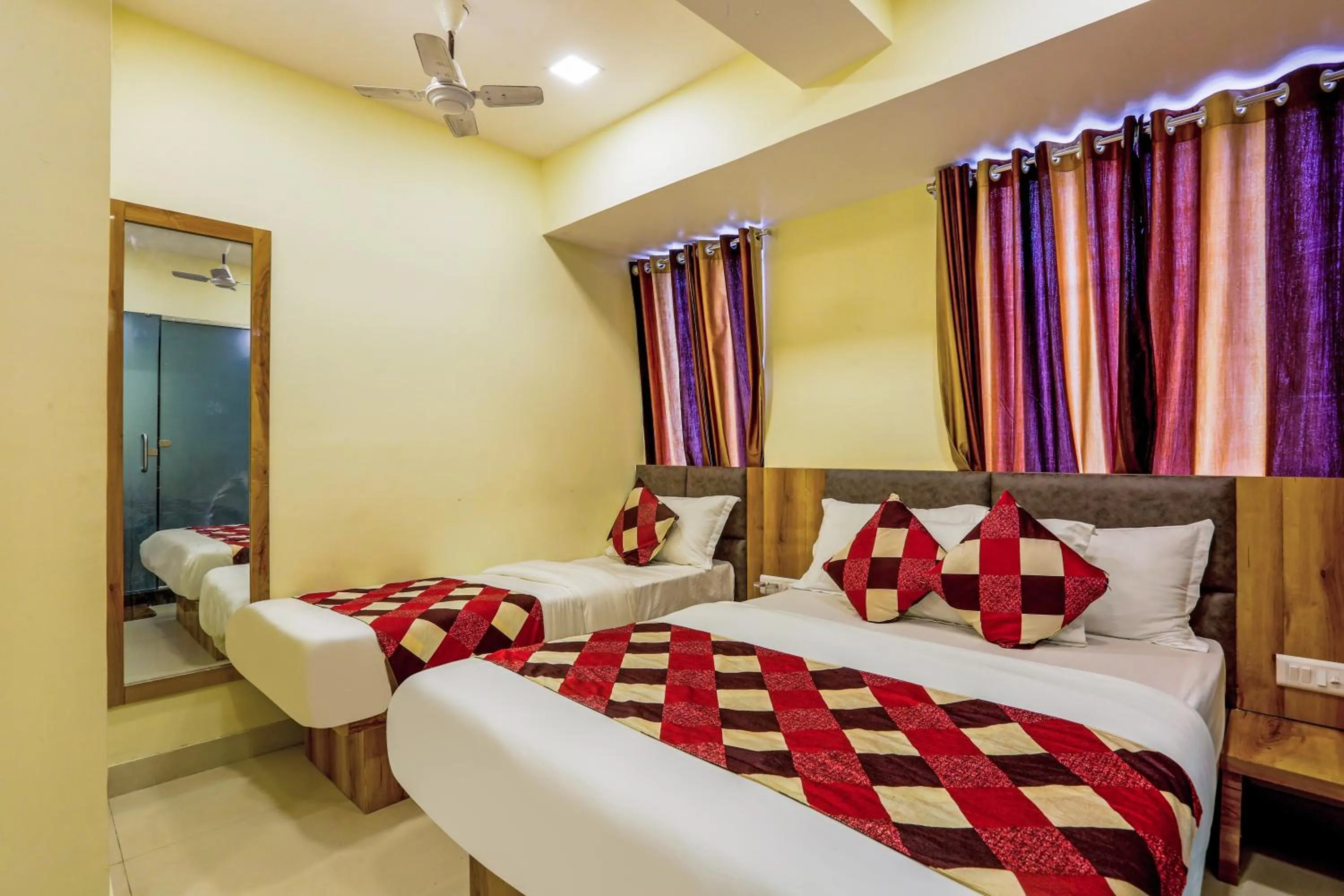 Bed in Hotel BKC Corporate Inn