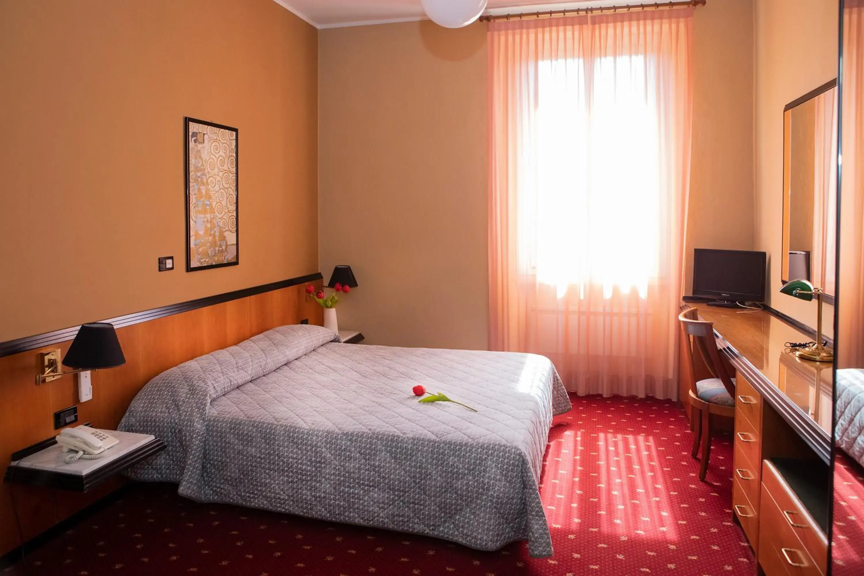 Bedroom, Bed in Hotel Milano Pool & Garden Bedroom, Bed in Hotel Milano Pool & Garden