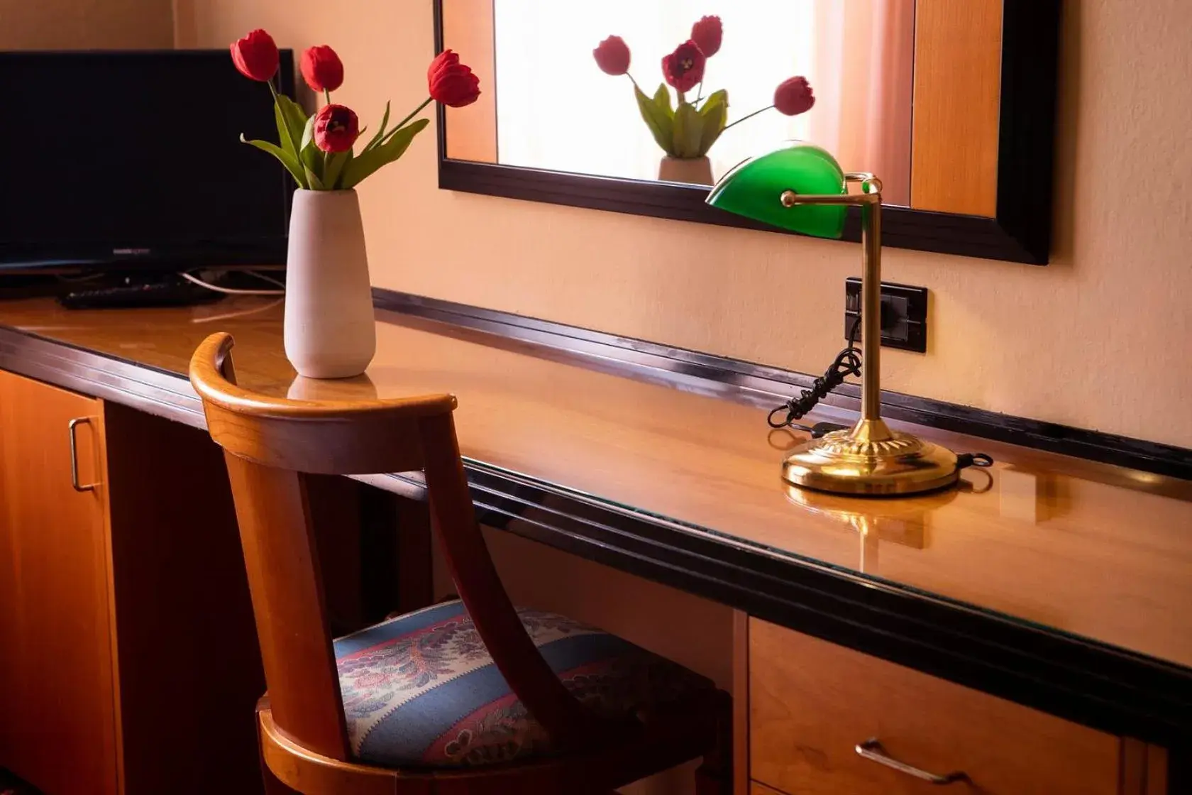 Superior Double Room in Hotel Milano Pool & Garden Superior Double Room in Hotel Milano Pool & Garden