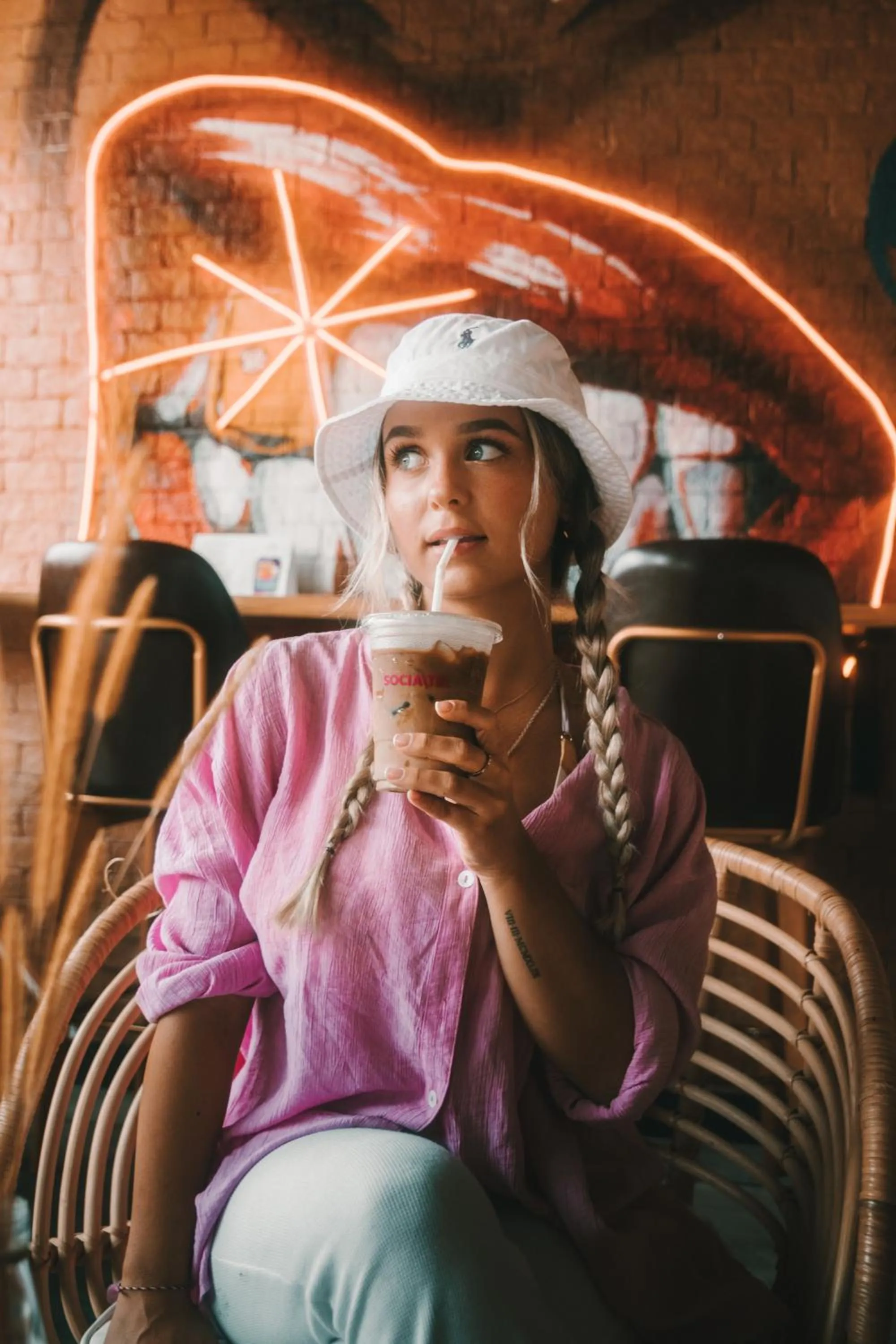 People in SocialTel Koh Samui