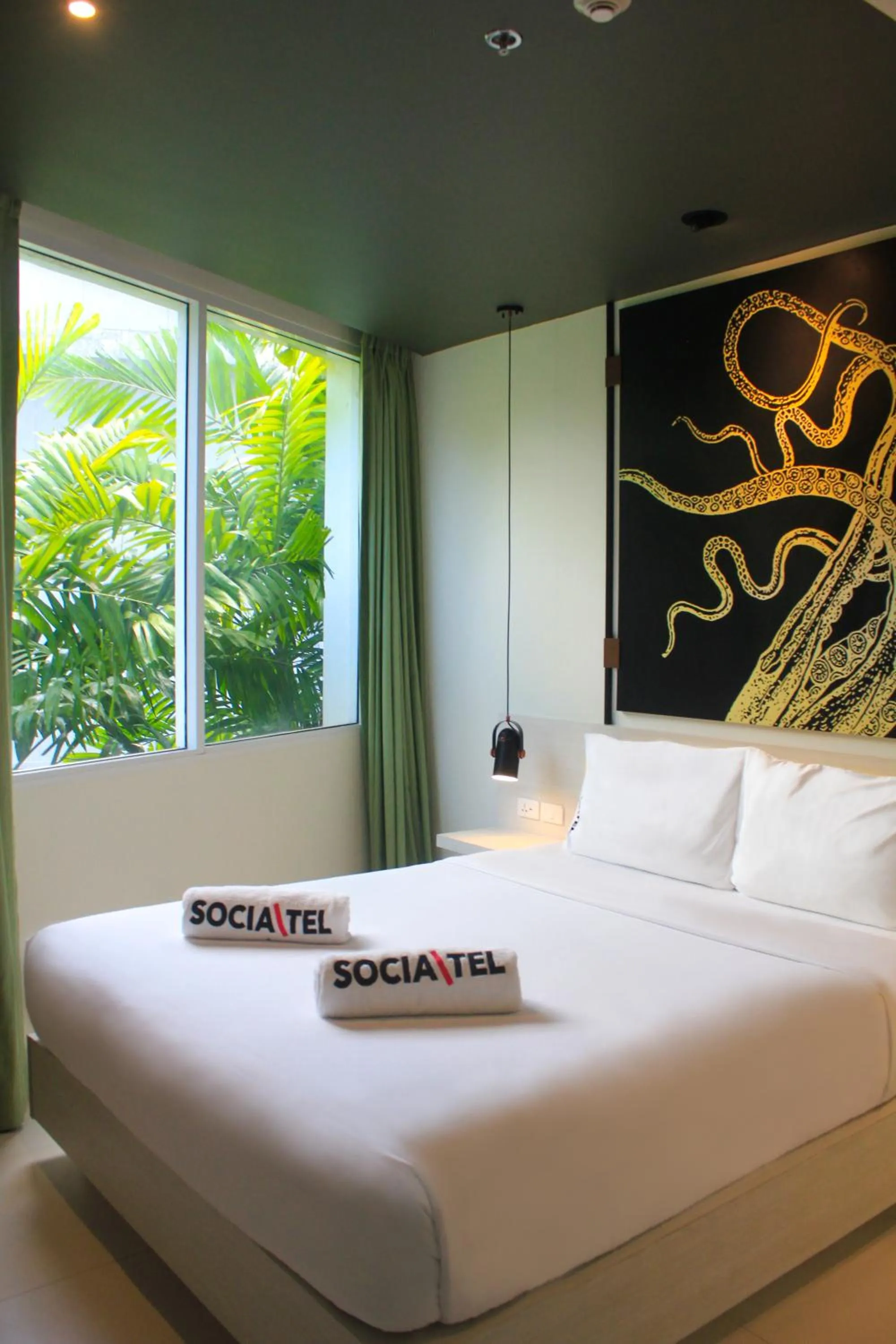 Bed in SocialTel Koh Samui