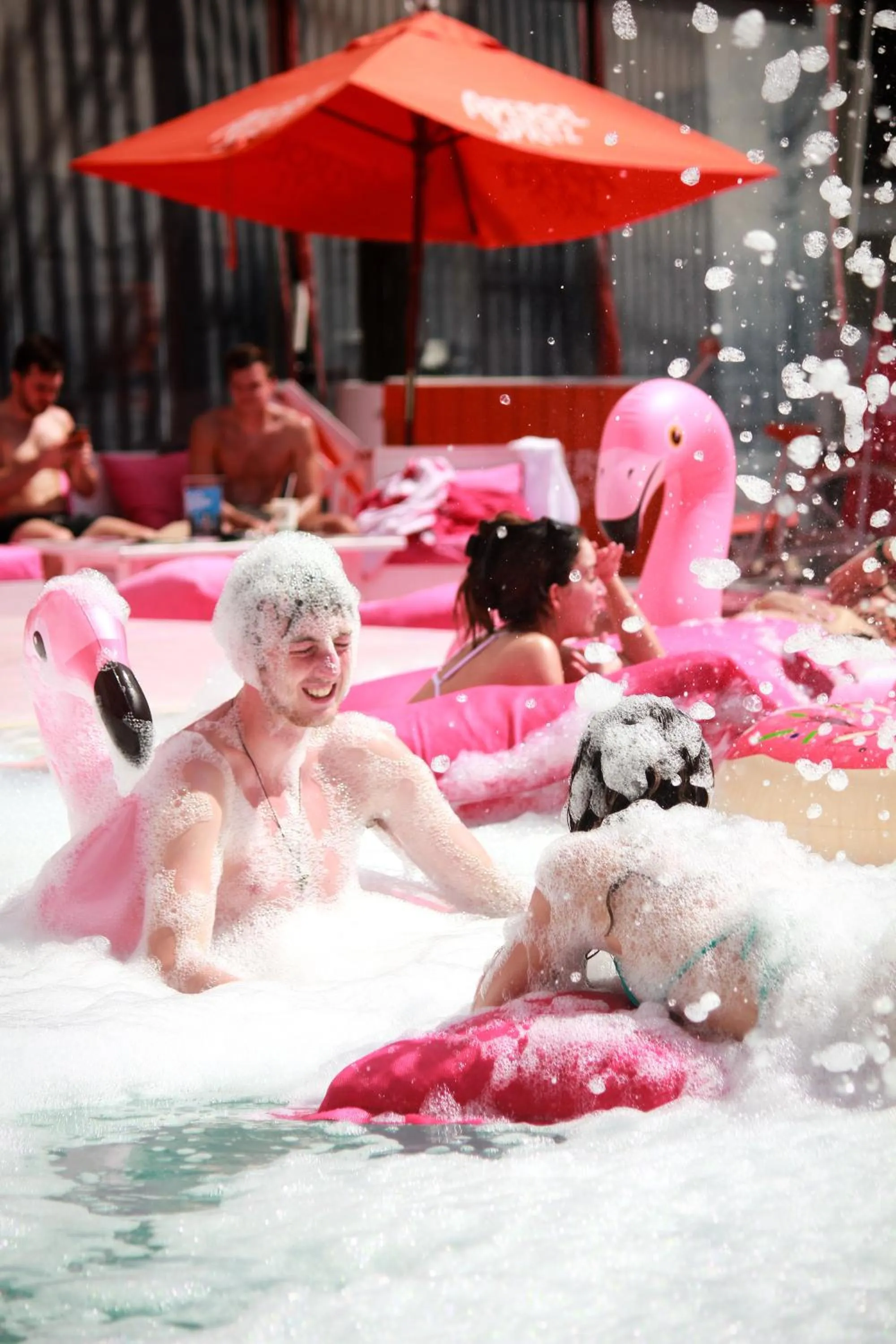 People in SocialTel Koh Samui