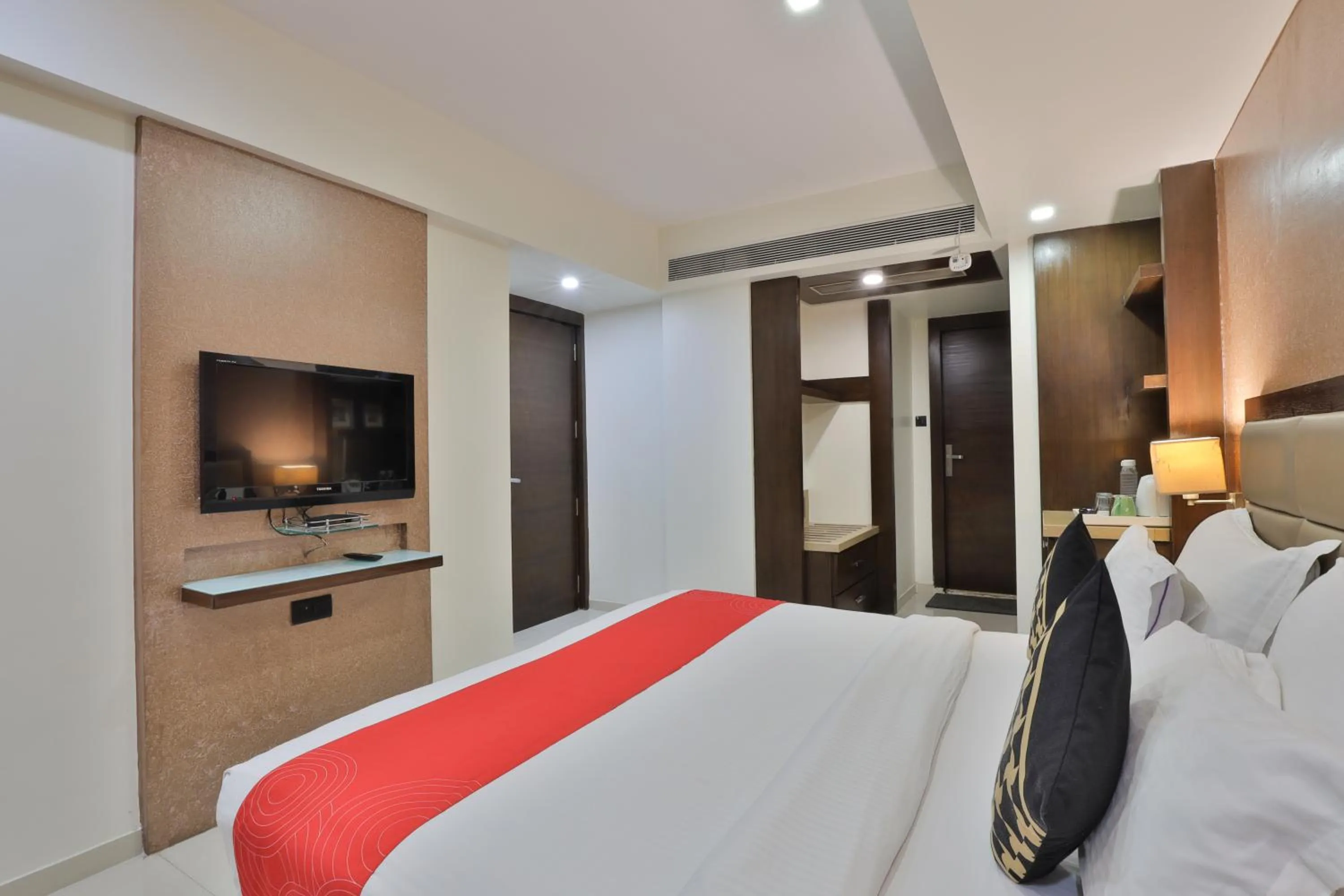 Bed in Krios Hotel - Near SG Highway, Ahmedabad