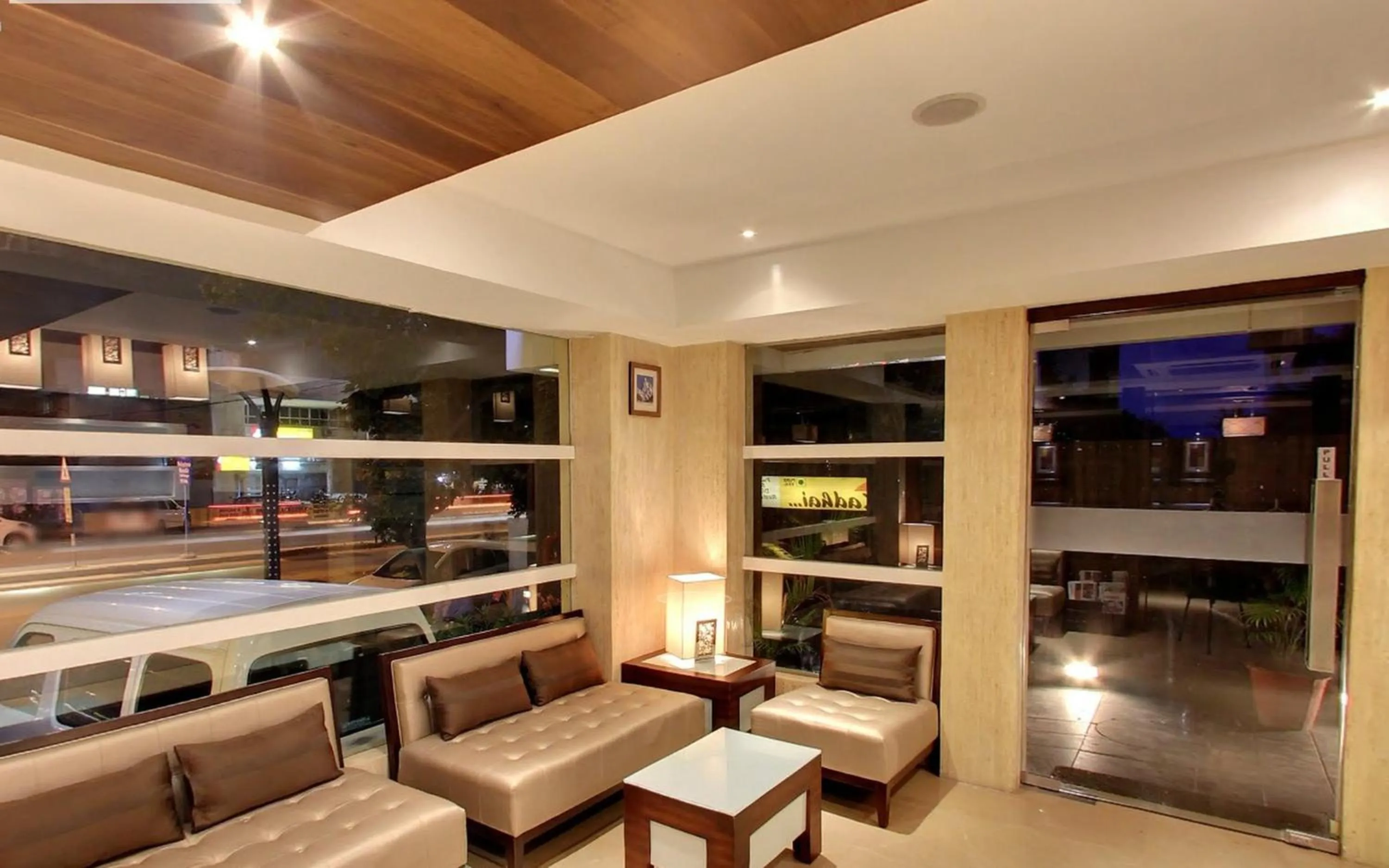 Lobby or reception in Krios Hotel - Near SG Highway, Ahmedabad