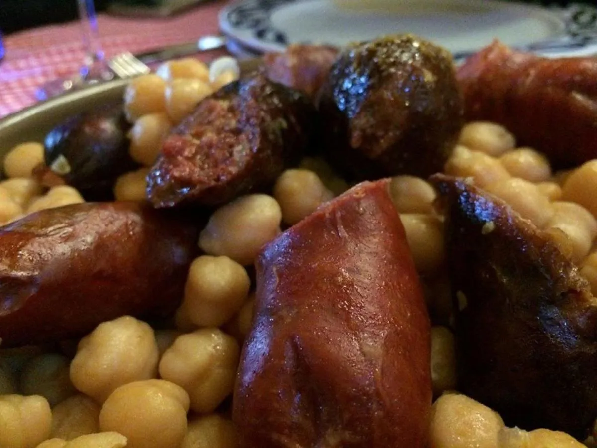 Restaurant/places to eat in Pazo de Bendoiro