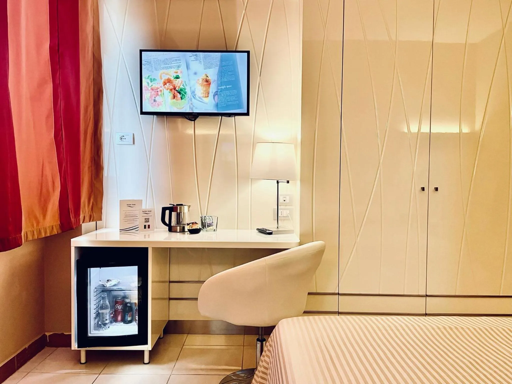 Coffee/tea facilities, Bed in Barion Hotel & Congressi