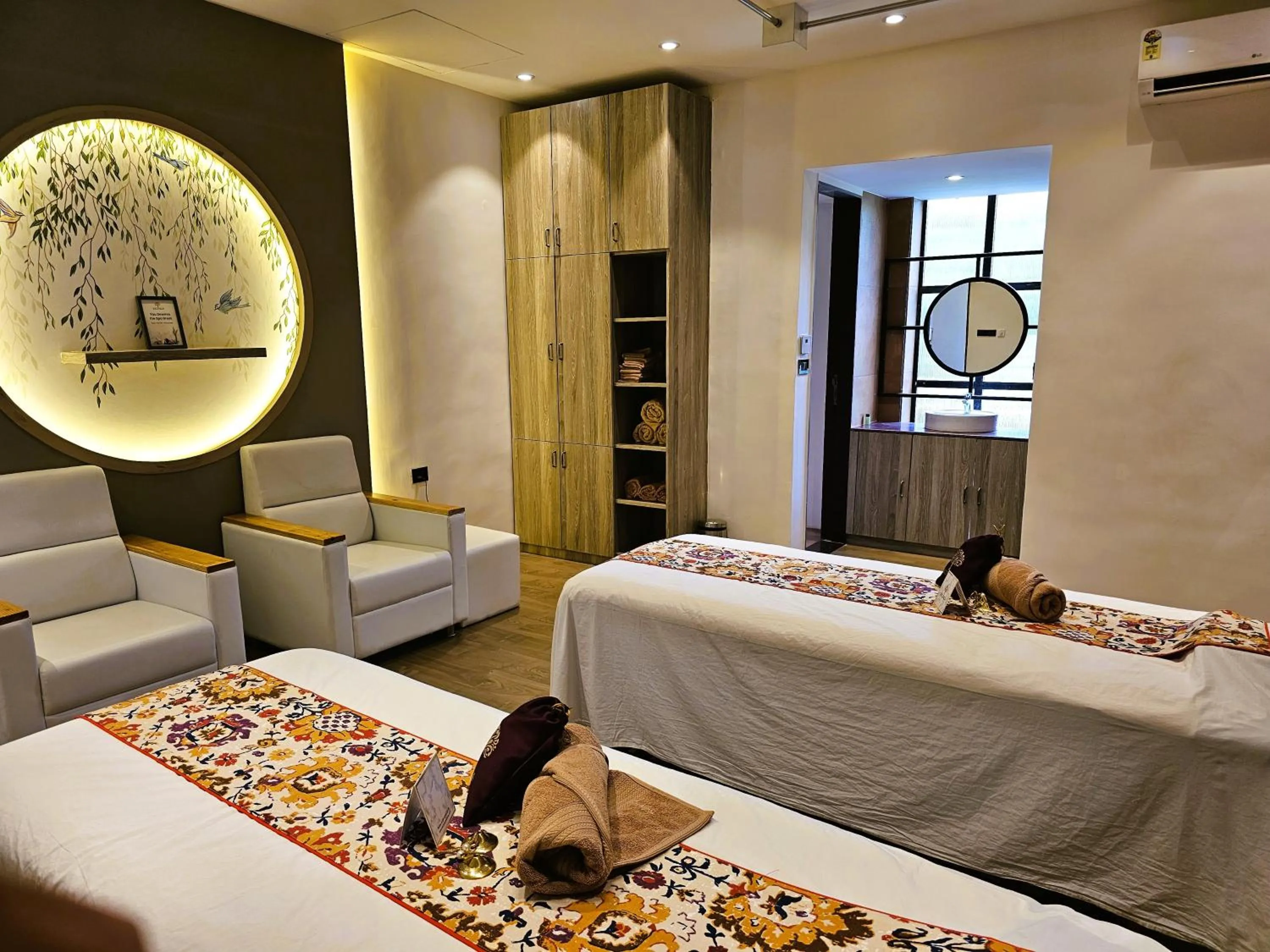 Spa and wellness centre/facilities, Bed in Bhanu The Fern Forest Resort & Spa, Jambughoda