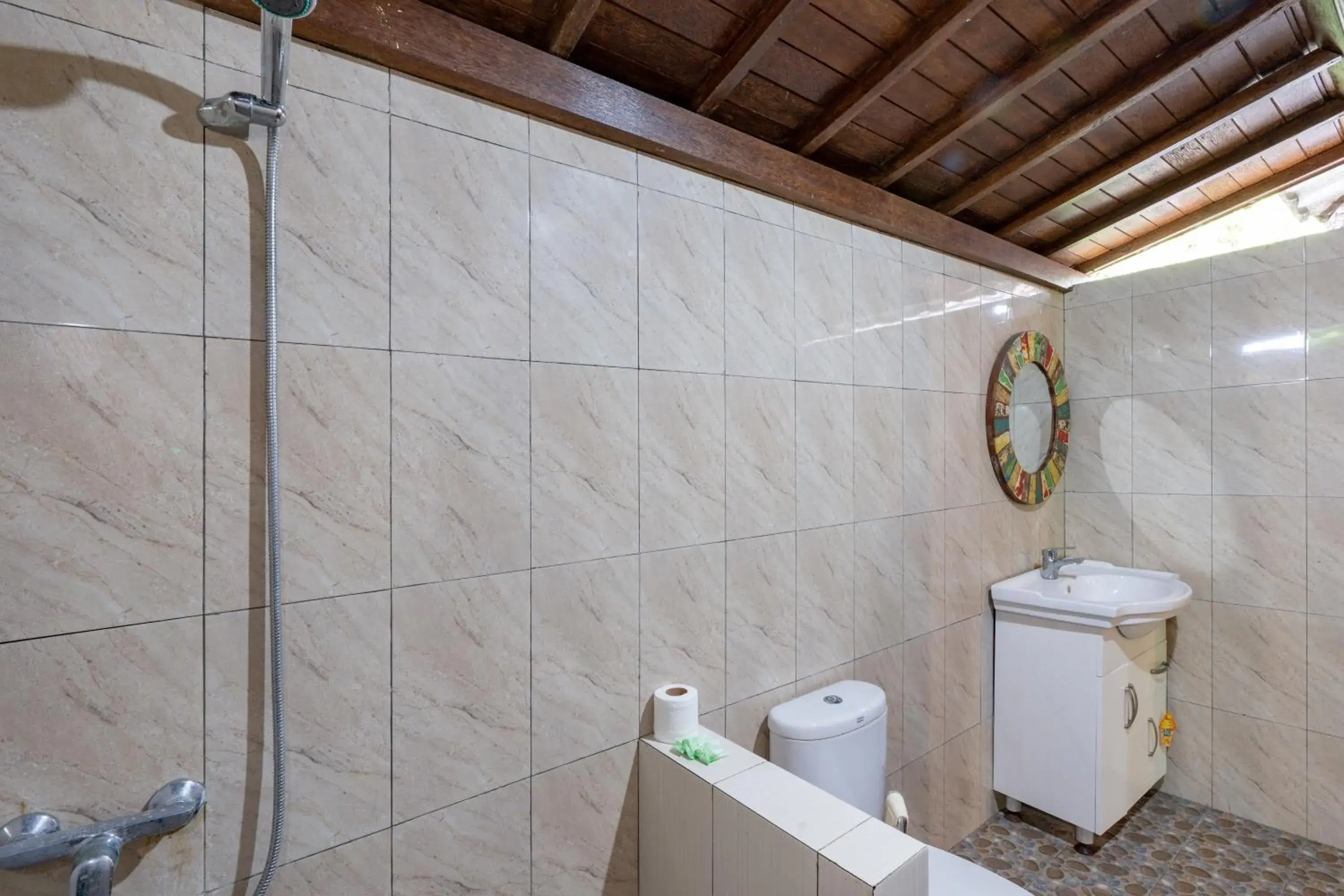 Wooden Bungalow Twin in Raira Villas Lembongan by ABM Wooden Bungalow Twin in Raira Villas Lembongan by ABM